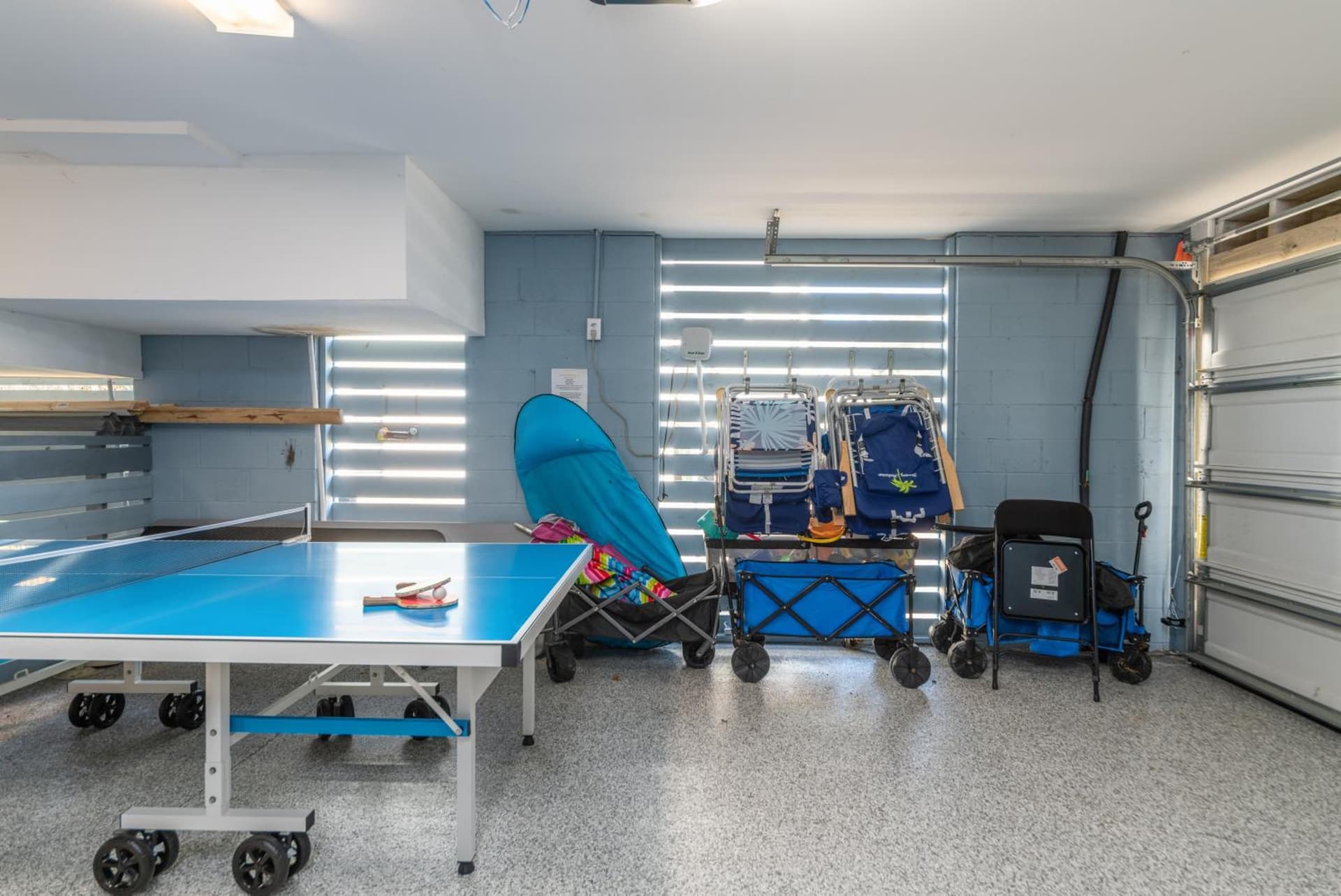 15% off 7 Night Stays Aug- Oct EASY WALK TO THE BEACH PRIVATE POOL AND ACTIVITIES ELEVATOR property views in Hilton Head Island, SC — gallery photo 3