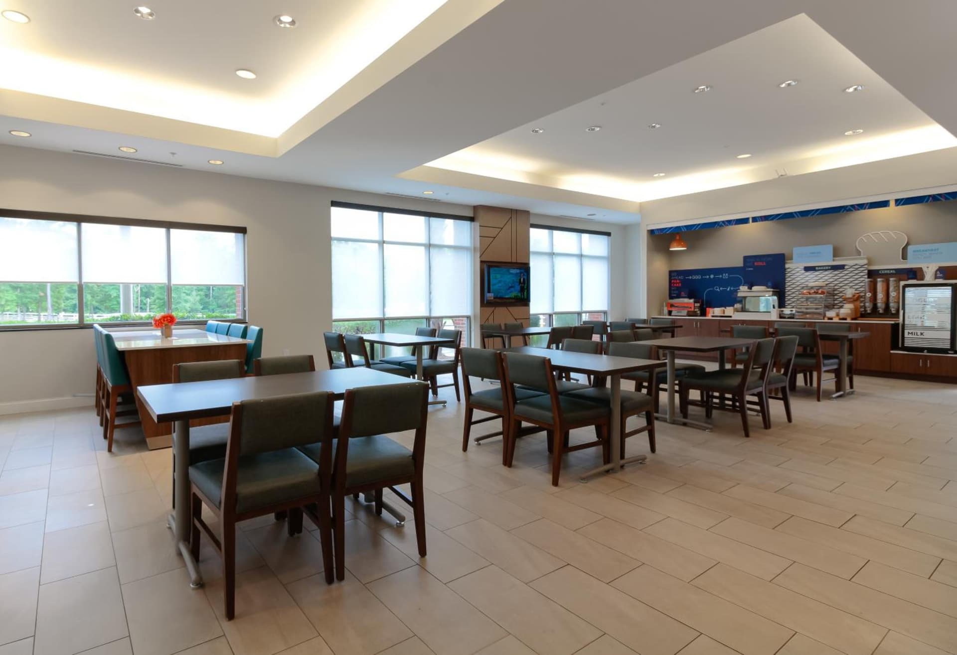 Holiday Inn Express Leland - Wilmington Area by IHG gallery photo in Leland, NC — image 22