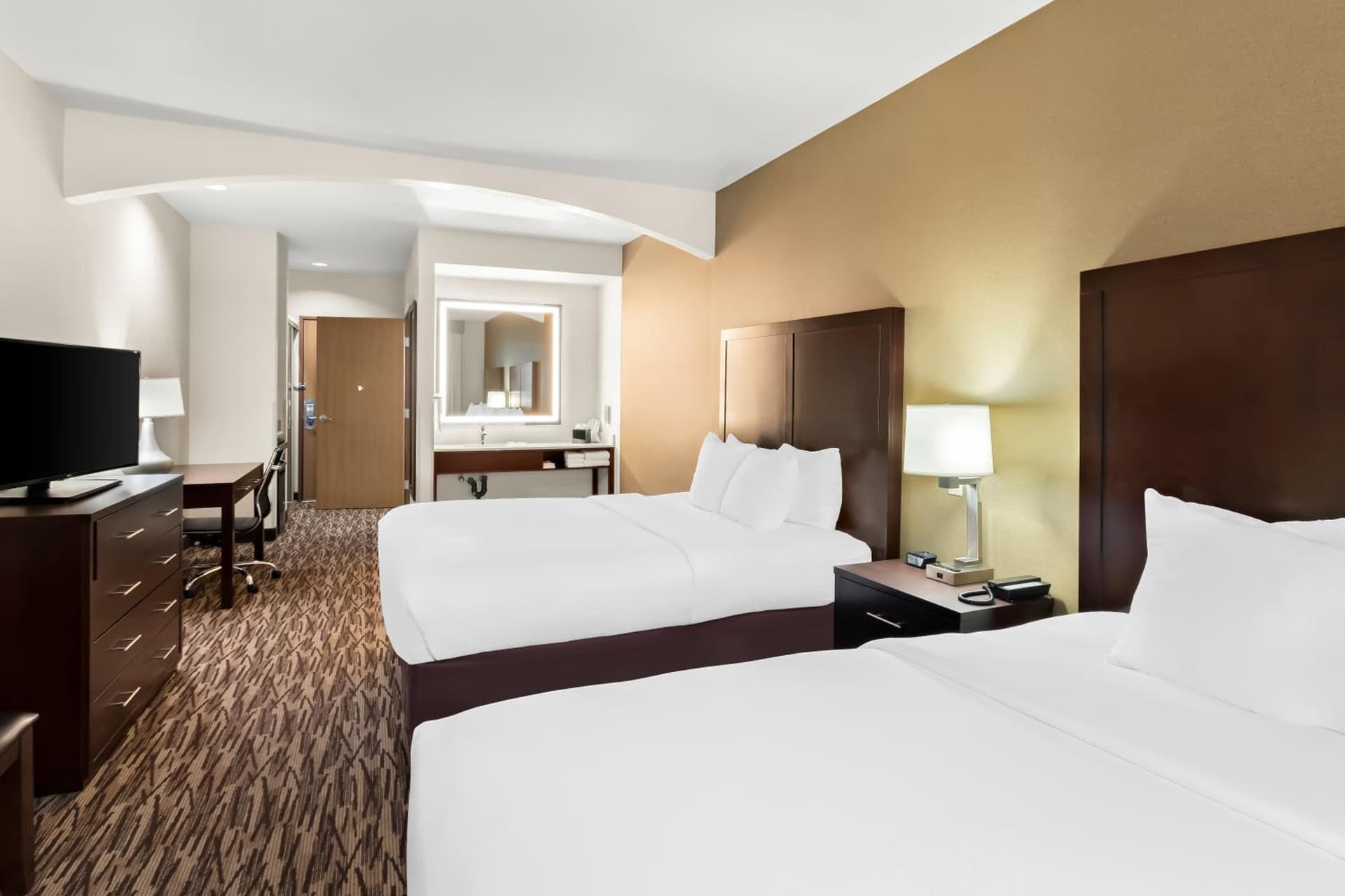 Comfort Suites Portland Airport gallery photo in Portland, OR — image 46