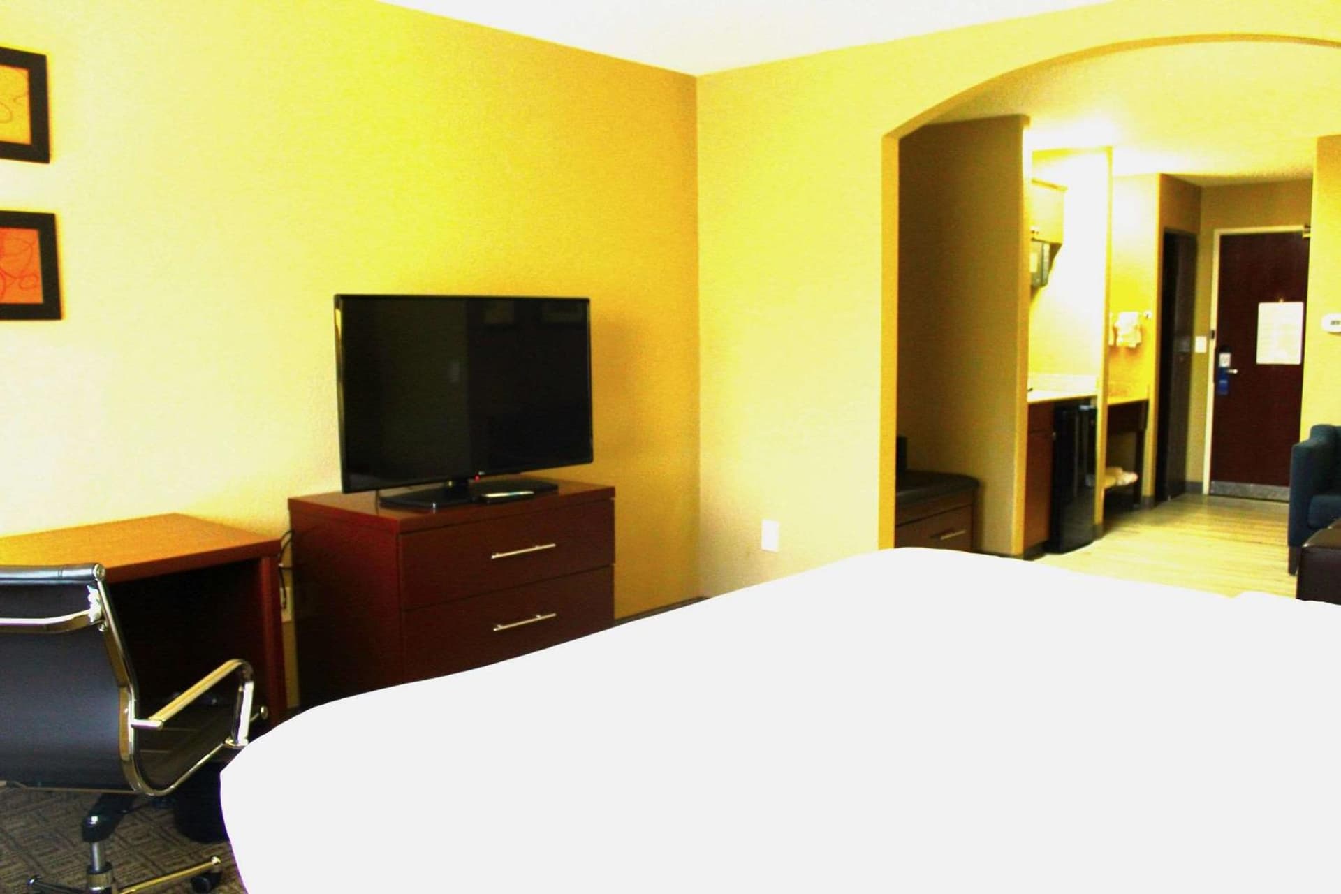 Comfort Suites Lakewood - Denver gallery photo in Lakewood, CO — image 9