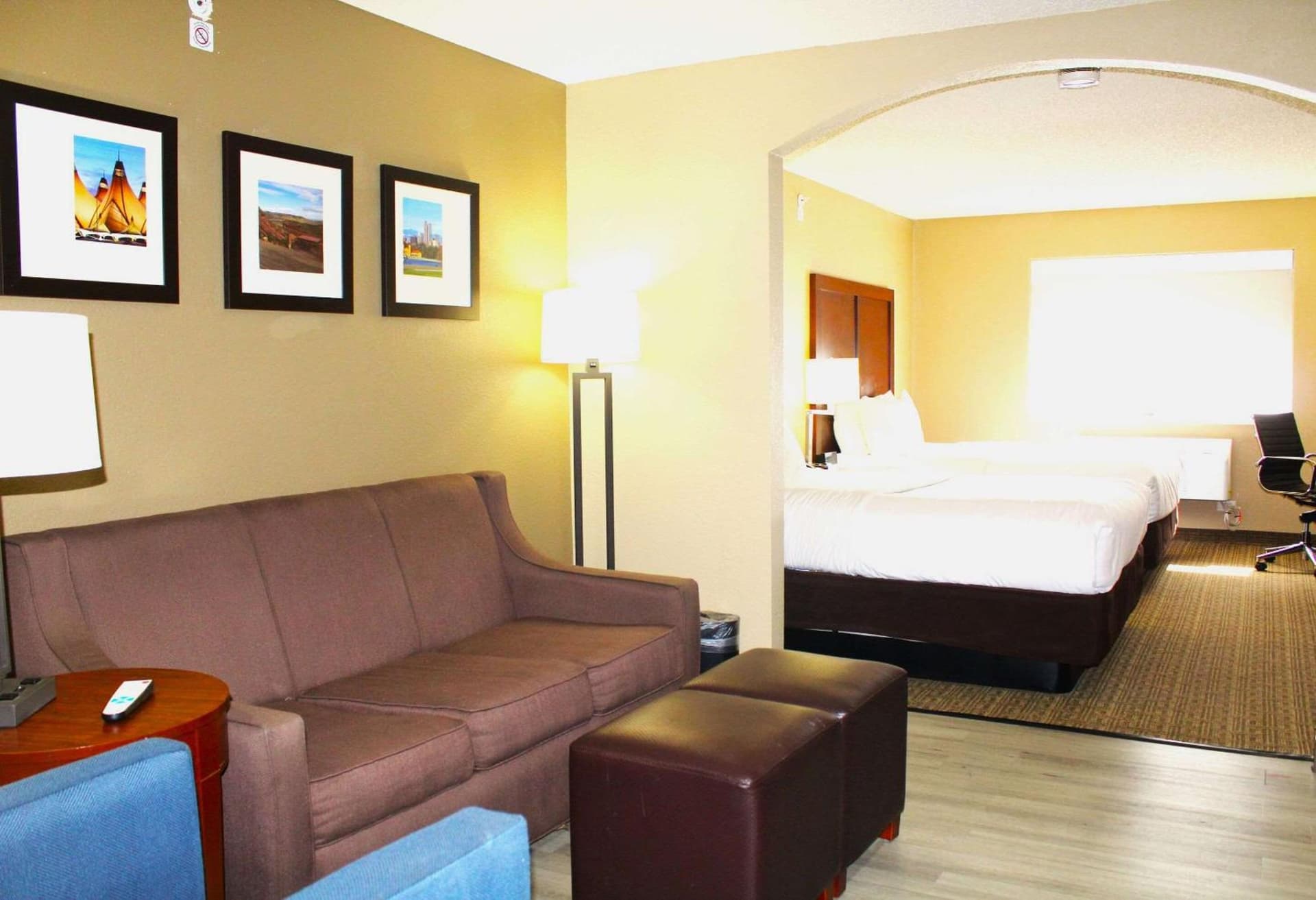 Comfort Suites Lakewood - Denver interior in Lakewood, CO — gallery photo 2