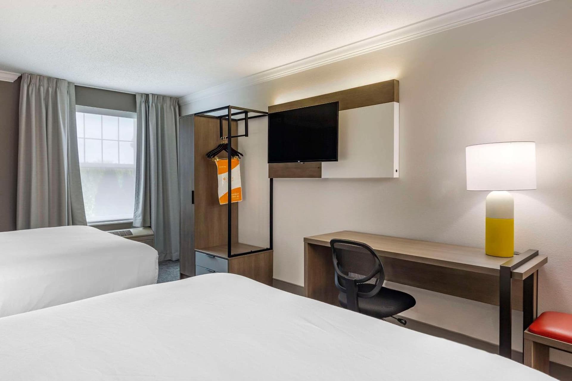 Comfort Inn & Suites Hadley - Amherst gallery photo in Hadley — image 11