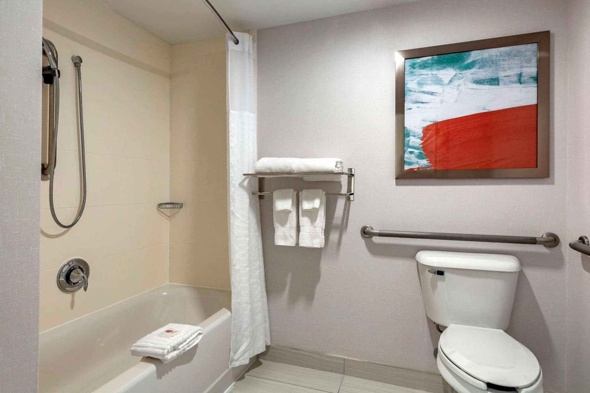 Comfort Inn & Suites Hadley - Amherst property views in Hadley — gallery photo 3
