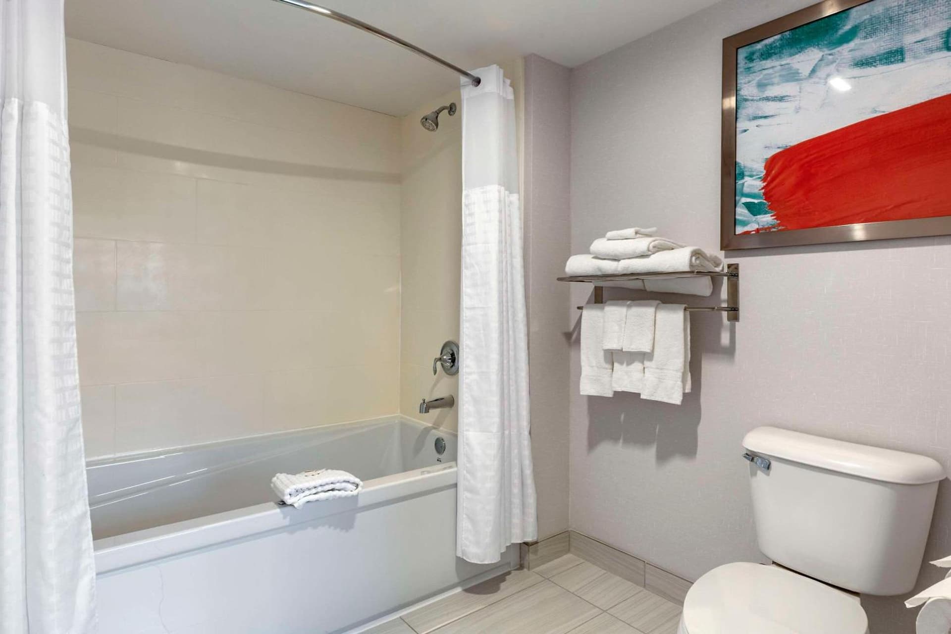 Comfort Inn & Suites Hadley - Amherst gallery photo in Hadley — image 33