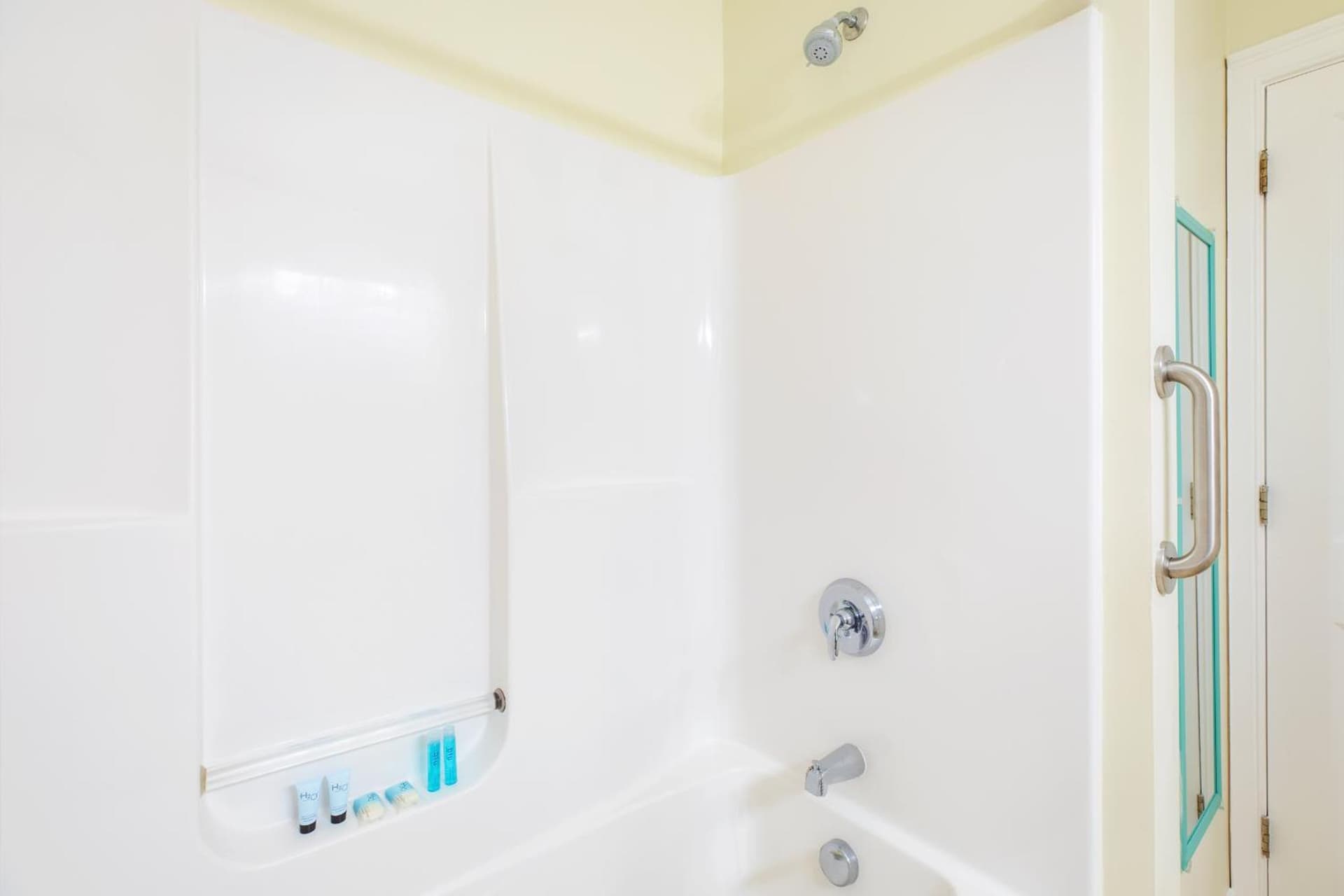 Atlantic Breeze Suites gallery photo in Hampton, NH — image 52