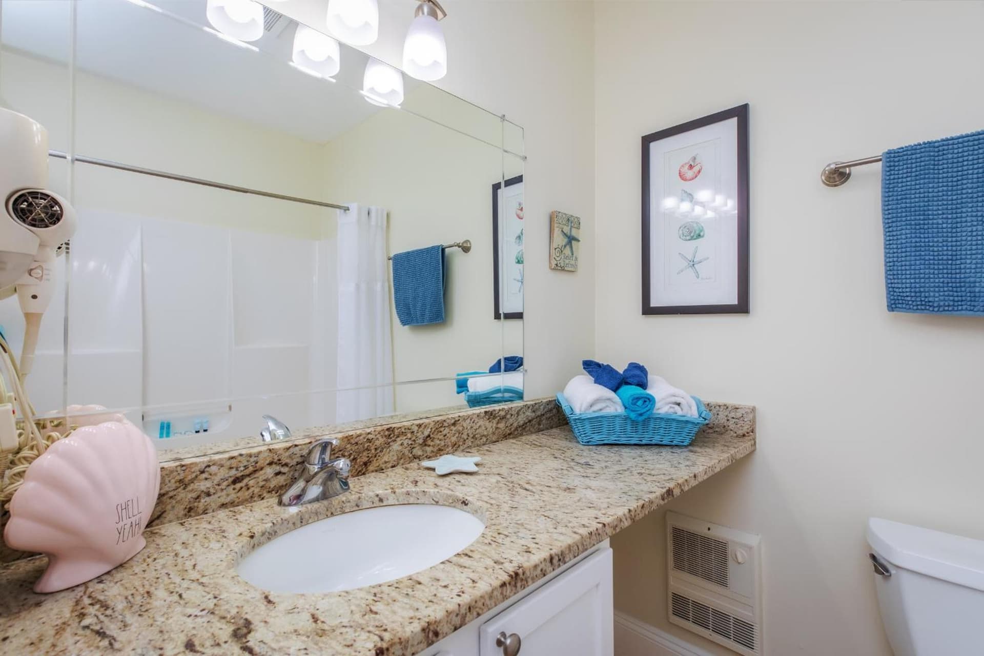 Atlantic Breeze Suites gallery photo in Hampton, NH — image 32