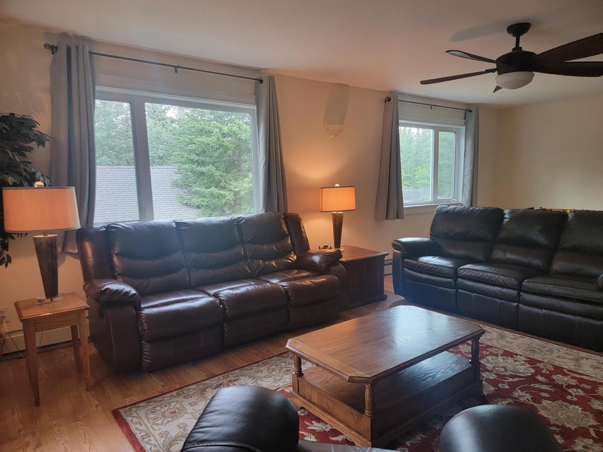 Alaska Country Inn interior in Delta Junction, AK — gallery photo 2