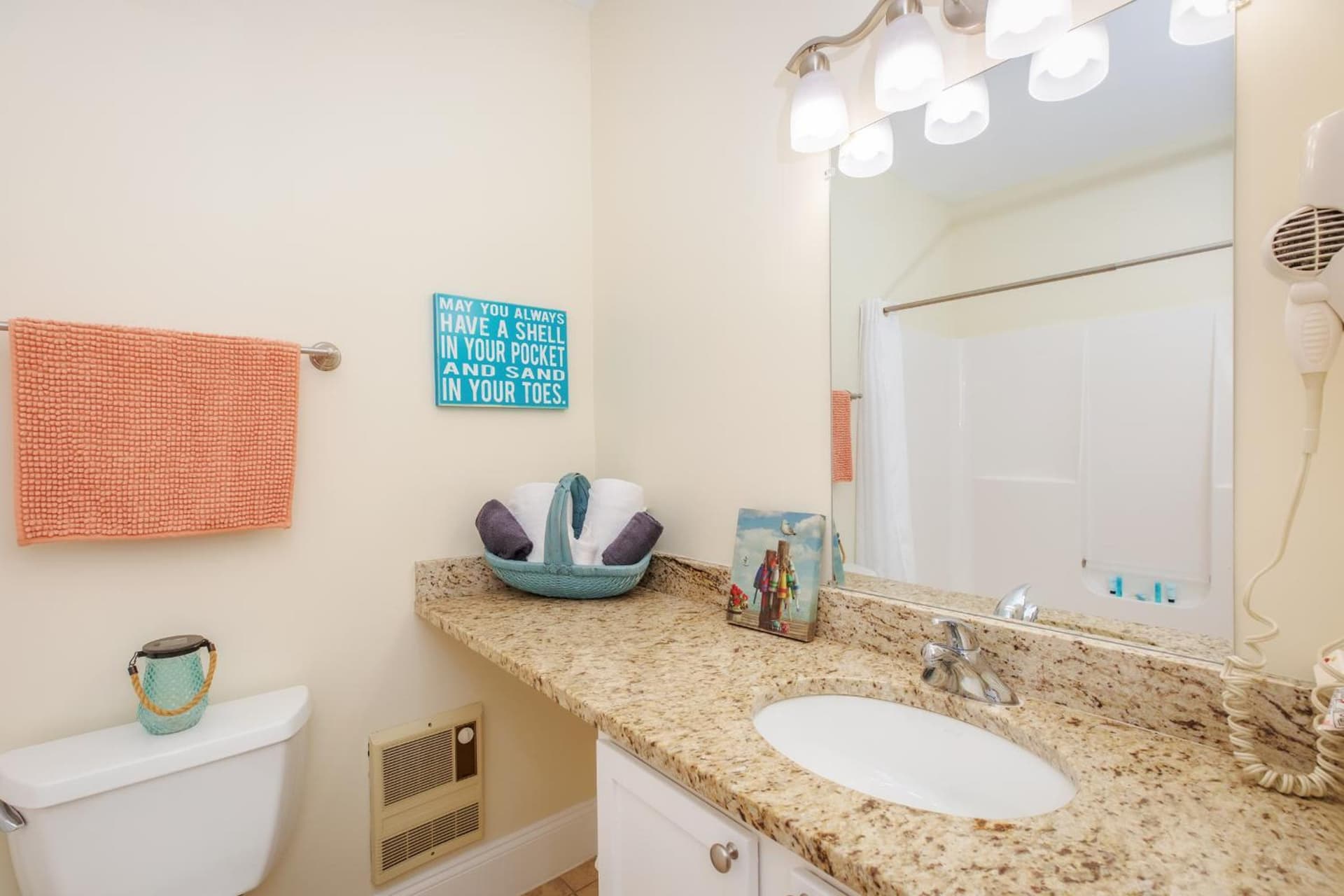 Atlantic Breeze Suites gallery photo in Hampton, NH — image 69