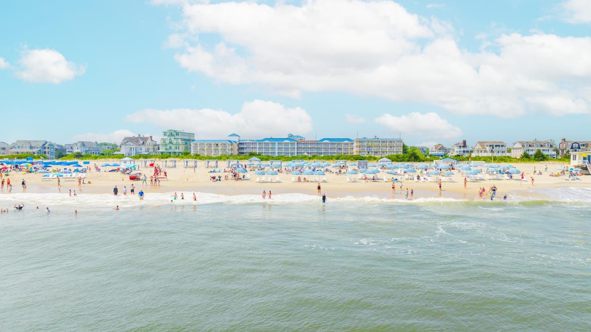 La Mer Beachfront Resort featured exterior or lobby in Cape May, NJ — similar hotel