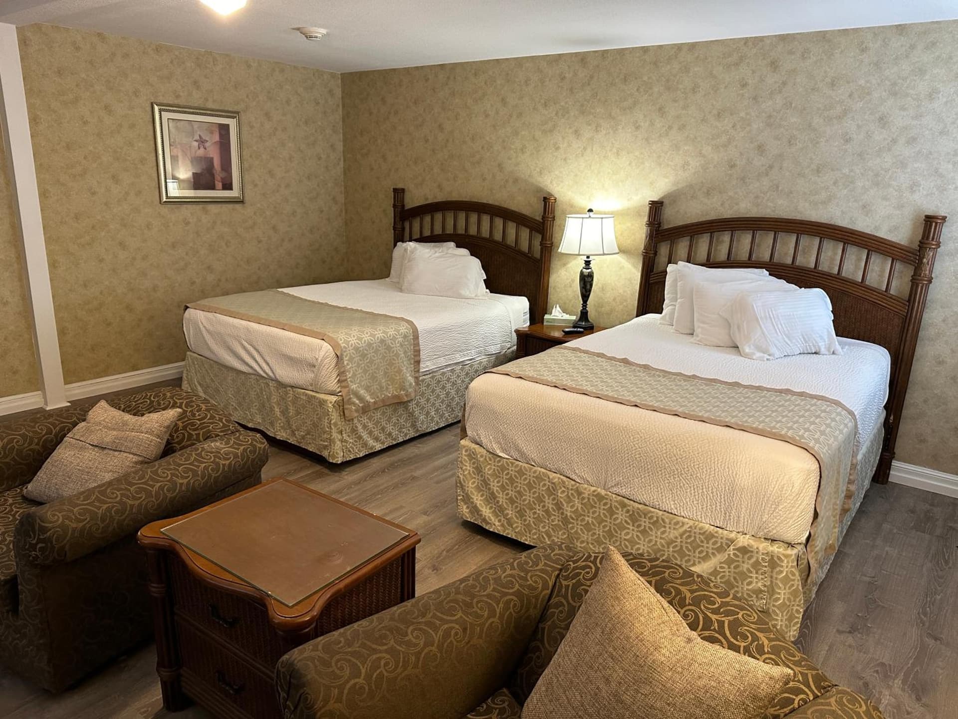 Island House Historic Vacation Rentals gallery photo in Port Clinton, OH — image 104