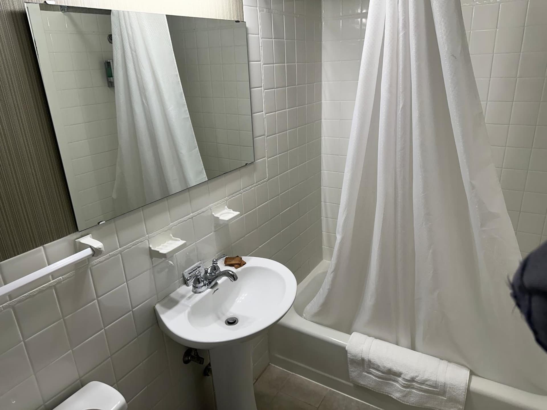 Island House Historic Vacation Rentals gallery photo in Port Clinton, OH — image 134