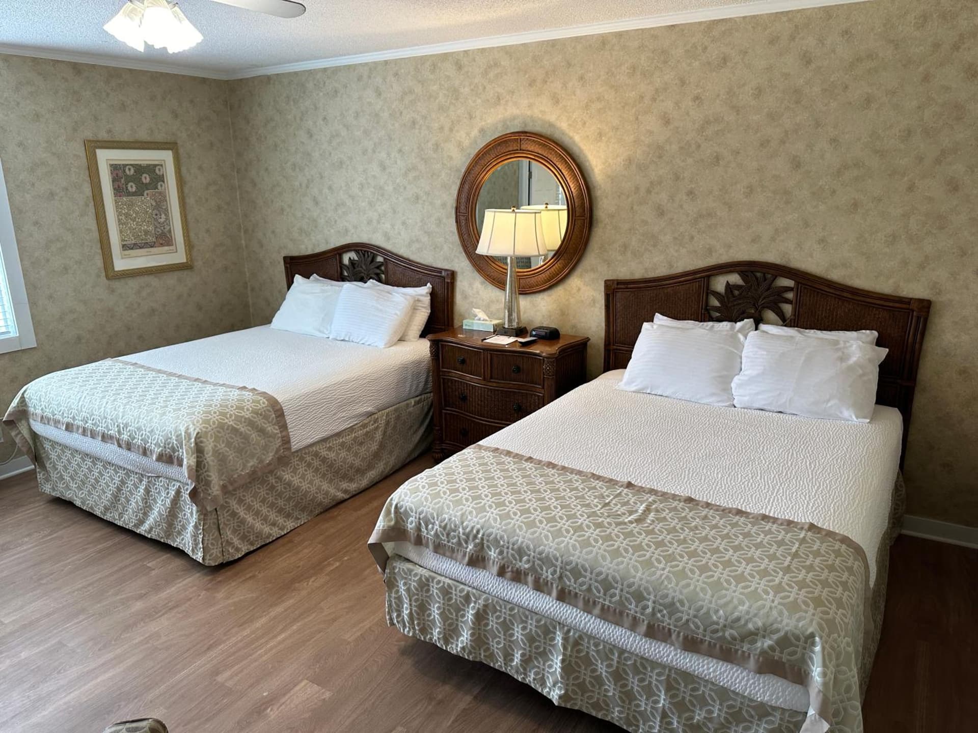 Island House Historic Vacation Rentals gallery photo in Port Clinton, OH — image 189