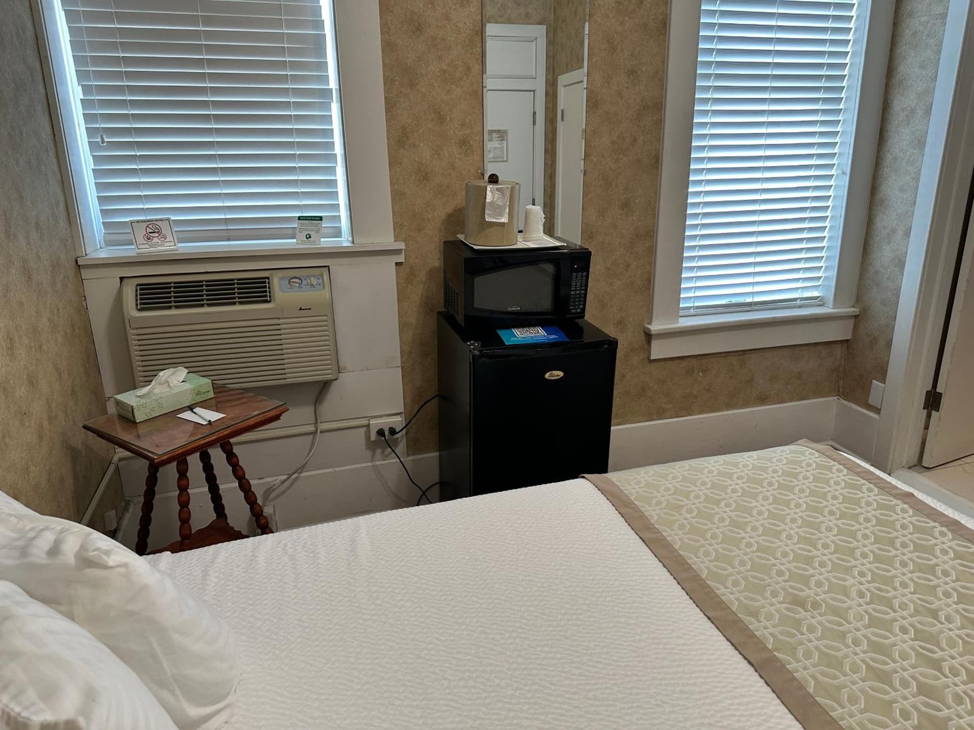 Island House Historic Vacation Rentals gallery photo in Port Clinton, OH — image 149