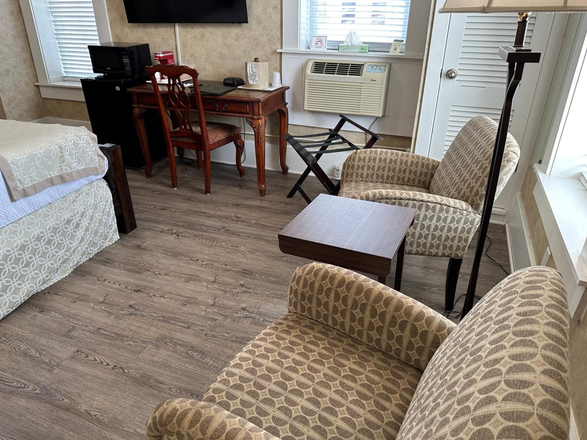 Island House Historic Vacation Rentals gallery photo in Port Clinton, OH — image 88