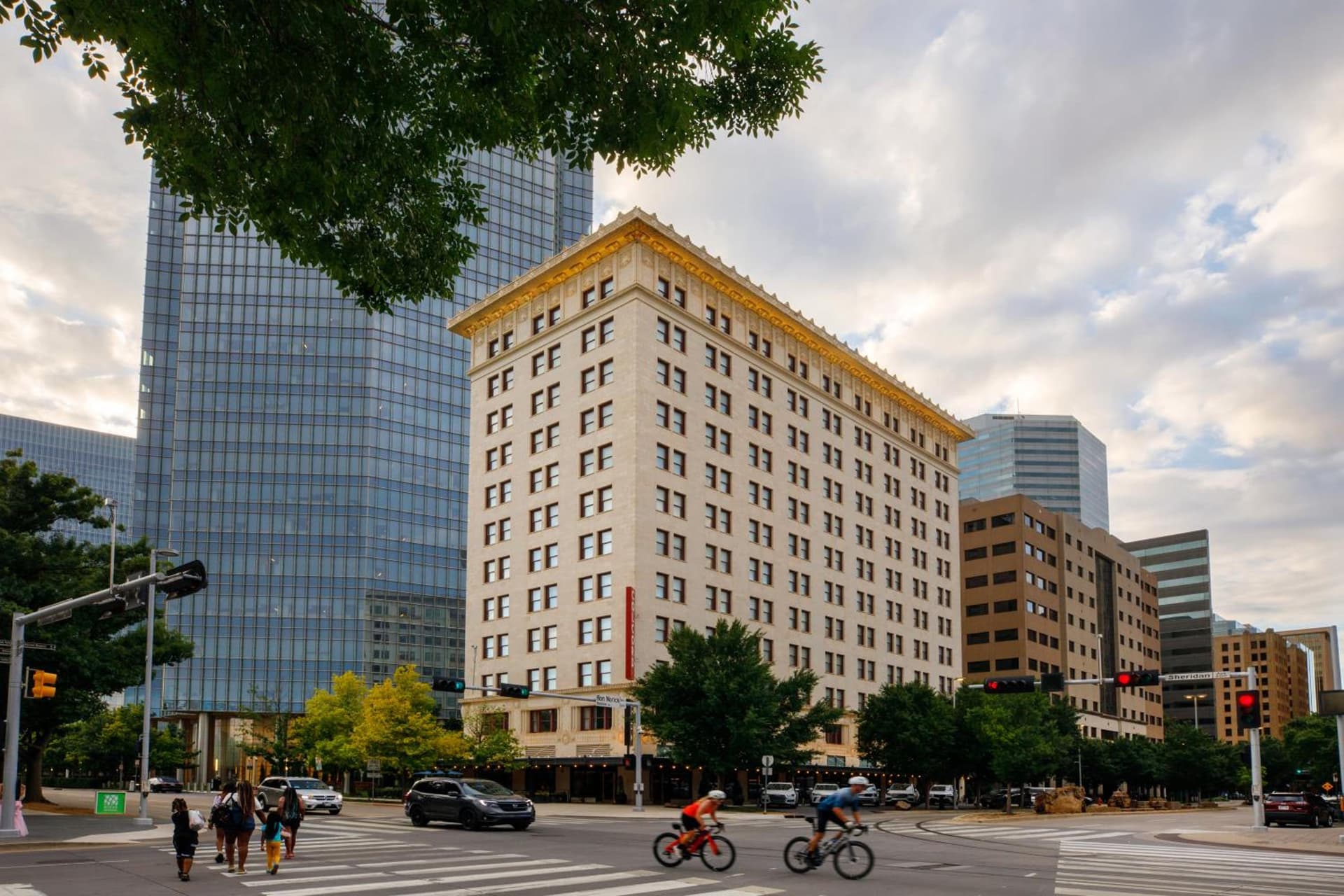 Colcord Hotel Oklahoma City, Curio Collection by Hilton — hotel in Oklahoma City, Oklahoma