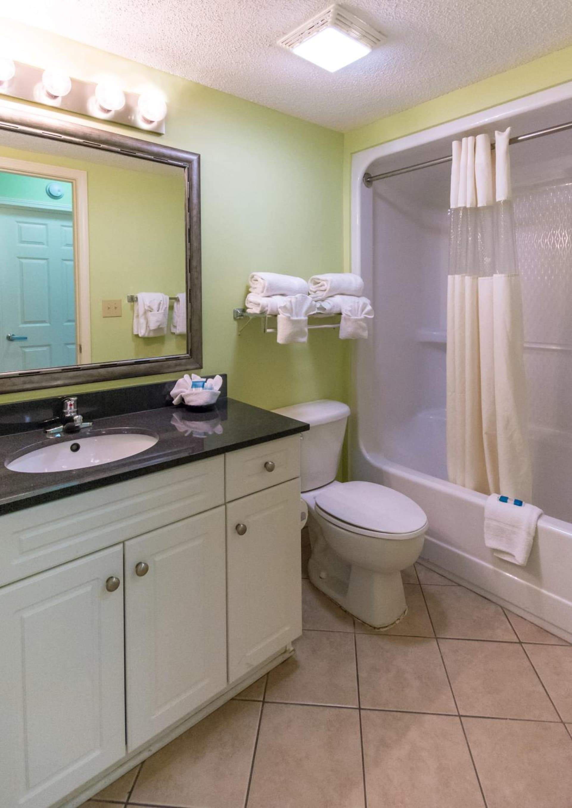 Caribbean Resort Myrtle Beach gallery photo in Myrtle Beach, SC — image 62