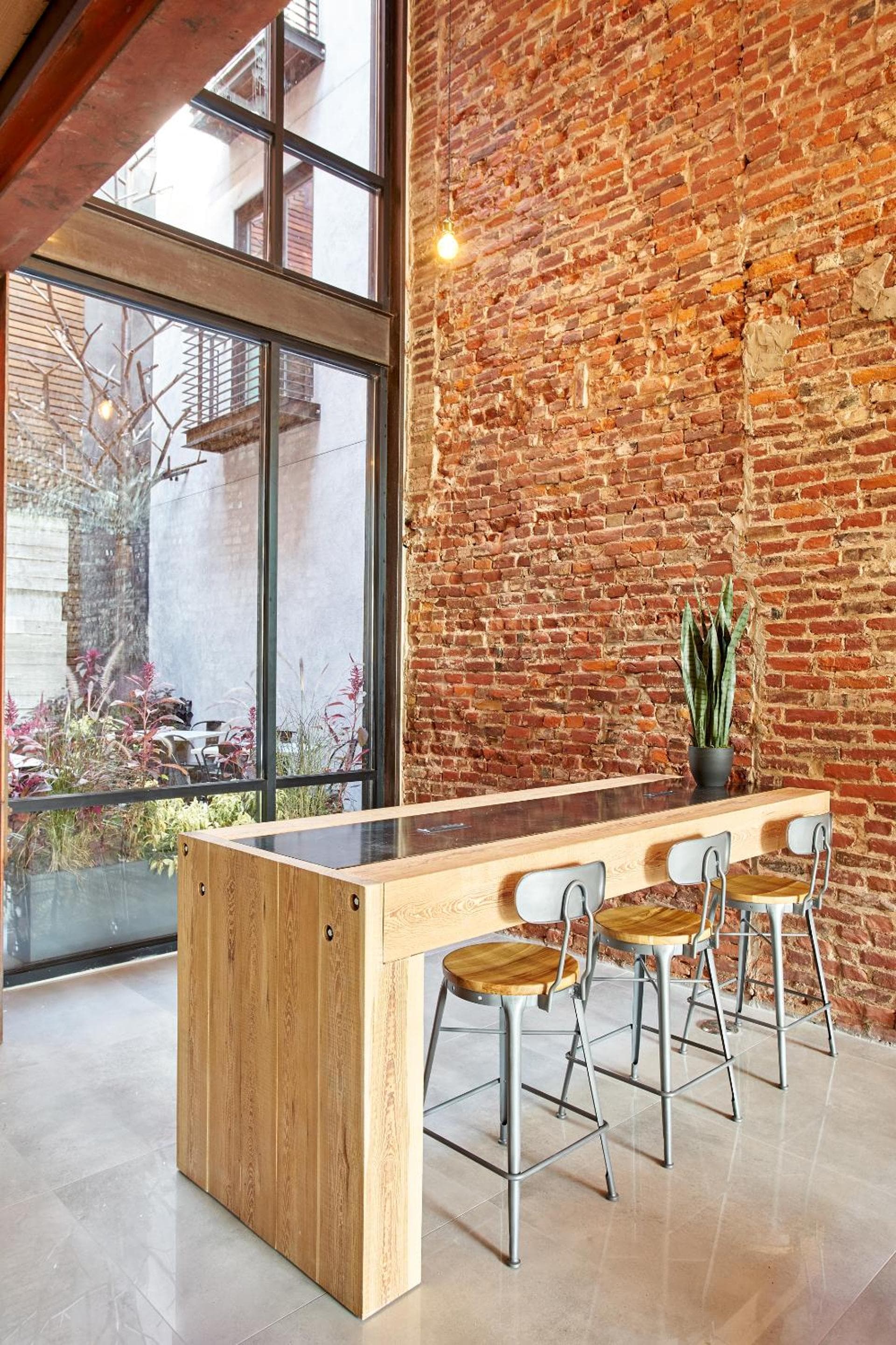 Sonder The Queen gallery photo in Philadelphia, PA — image 6