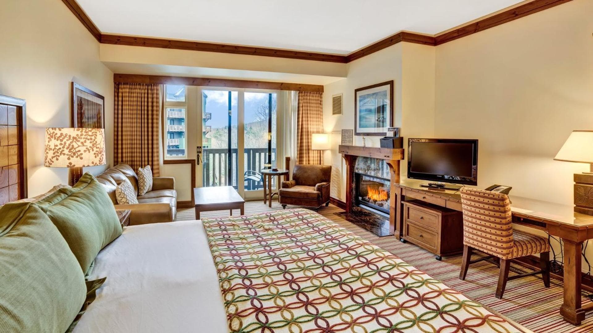 347 Lodge At Spruce Peak Ski In Ski In Ski Out King Studio By Stowe Mountain Rentals property views in Stowe — gallery photo 3