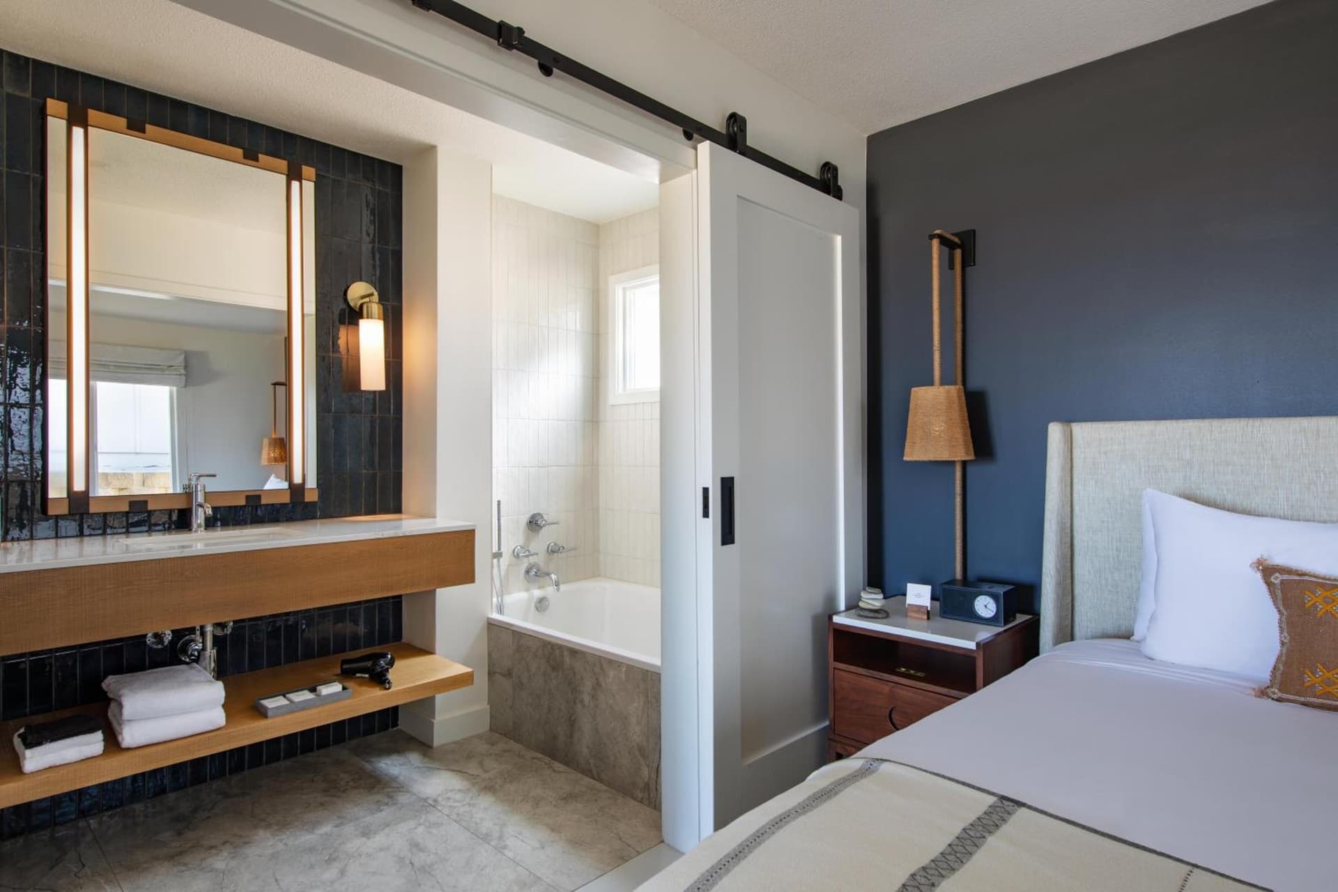 Sanctuary Beach Resort gallery photo in Marina, CA — image 17