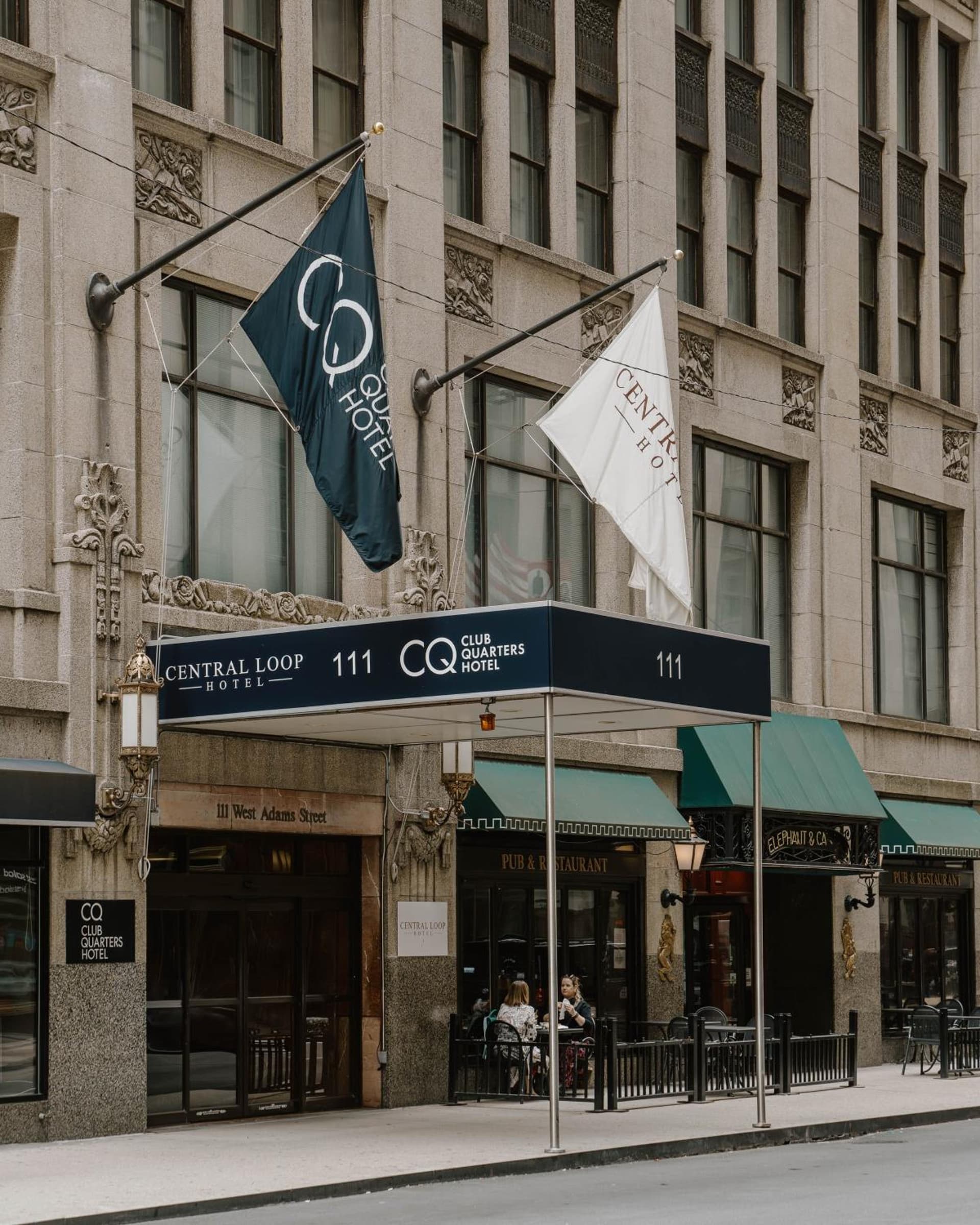 Club Quarters Hotel Central Loop, Chicago gallery photo in Chicago, IL — image 43