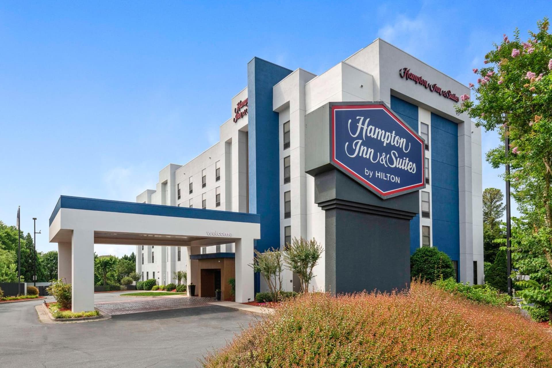 Hampton Inn & Suites Burlington featured exterior or lobby in Burlington, NC — similar hotel