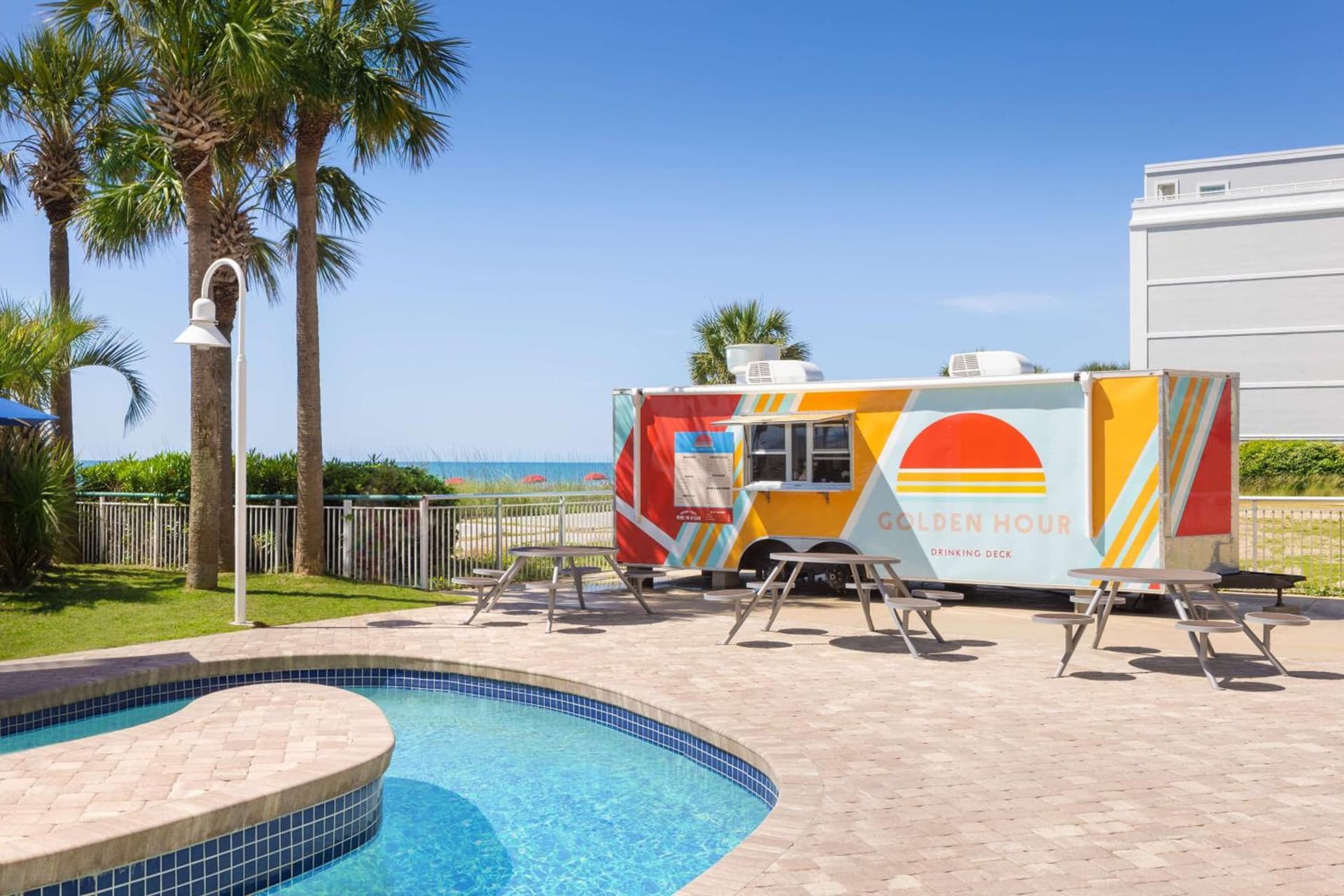 Hampton Inn & Suites Myrtle Beach Oceanfront gallery photo in Myrtle Beach, SC — image 5