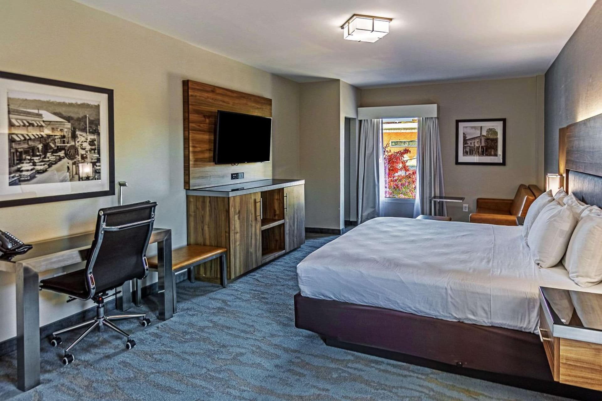 The Penn Stroud, Stroudsburg - Poconos, an Ascend Collection Hotel gallery photo in Stroudsburg, PA — image 8