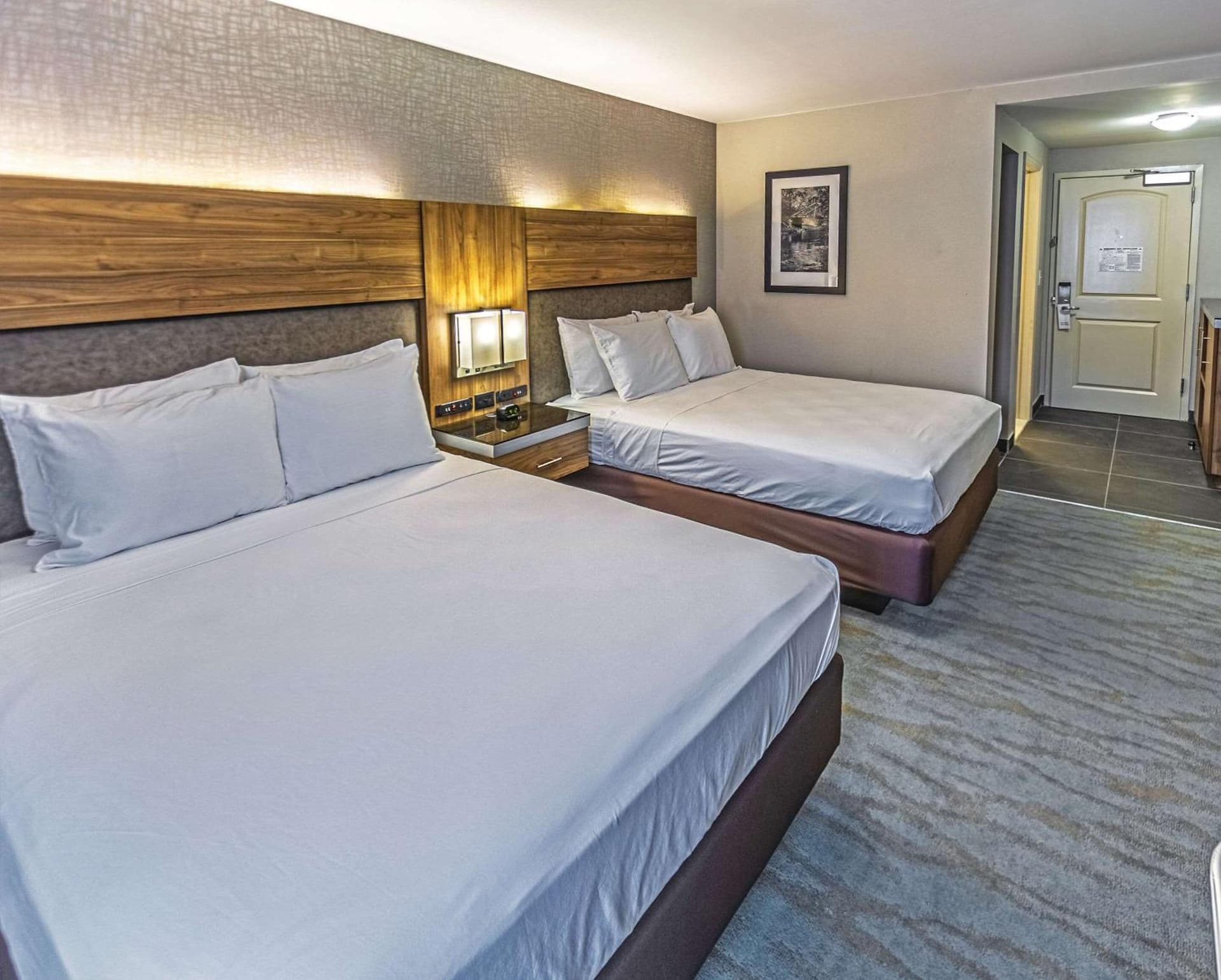 The Penn Stroud, Stroudsburg - Poconos, an Ascend Collection Hotel gallery photo in Stroudsburg, PA — image 4