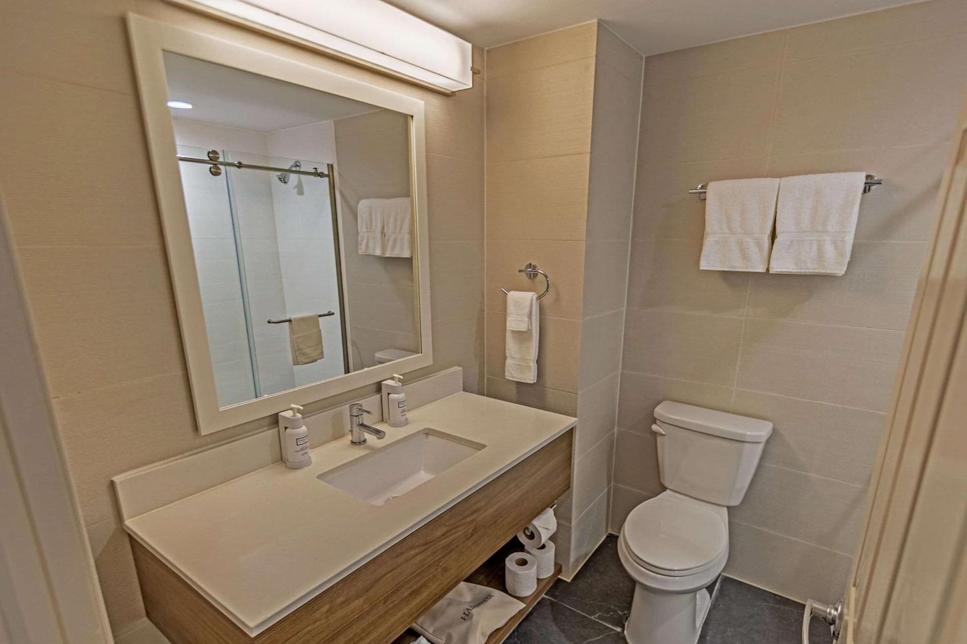 The Penn Stroud, Stroudsburg - Poconos, an Ascend Collection Hotel gallery photo in Stroudsburg, PA — image 29