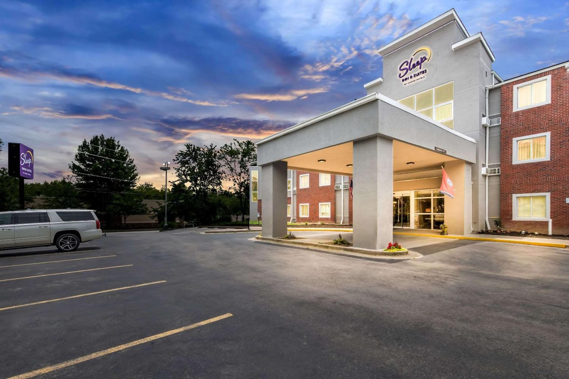 Sleep Inn & Suites Pigeon Forge Downtown property views in Pigeon Forge, TN — gallery photo 3