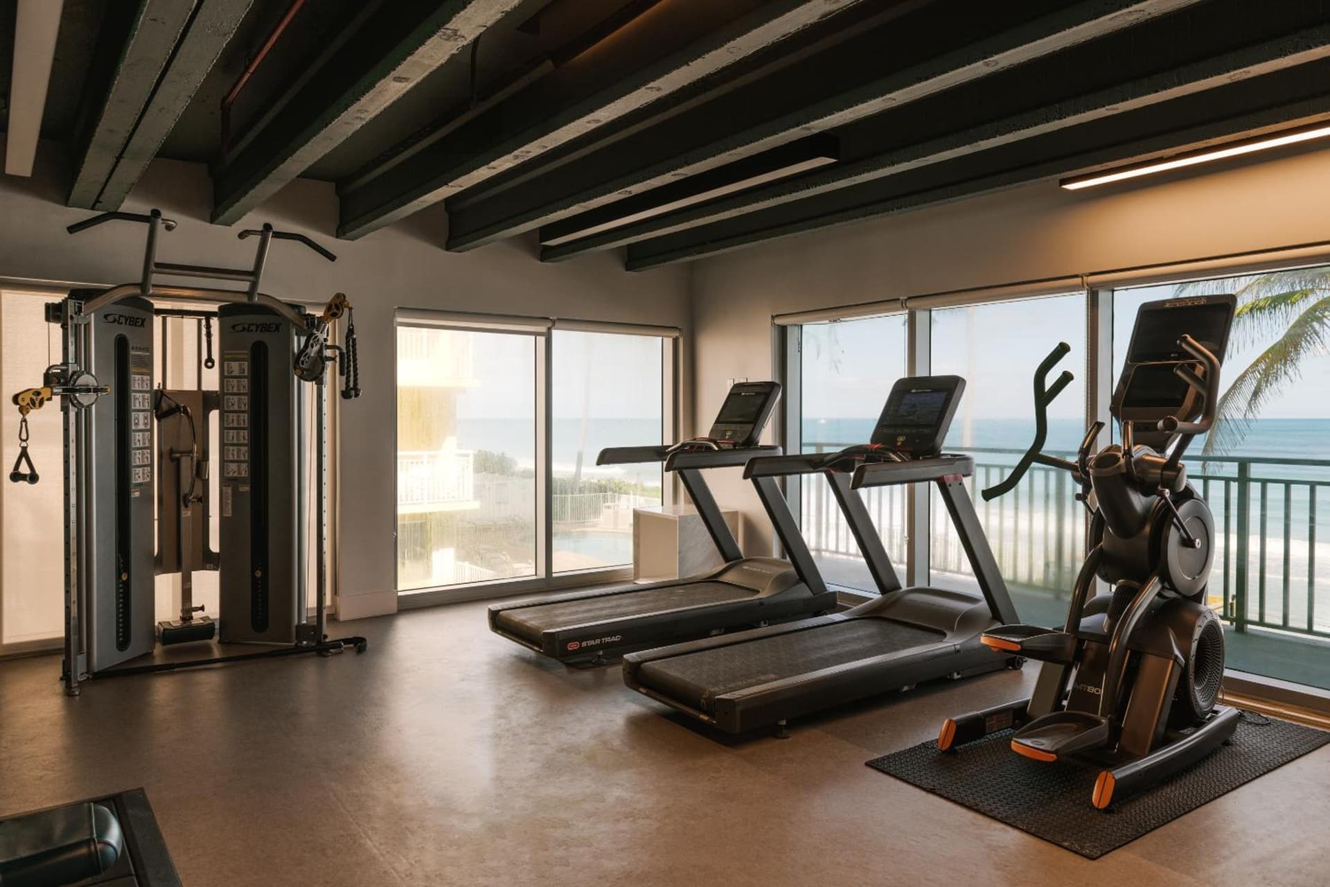 Hillsboro Beach Resort By Kasa gallery photo in Deerfield Beach, FL — image 7