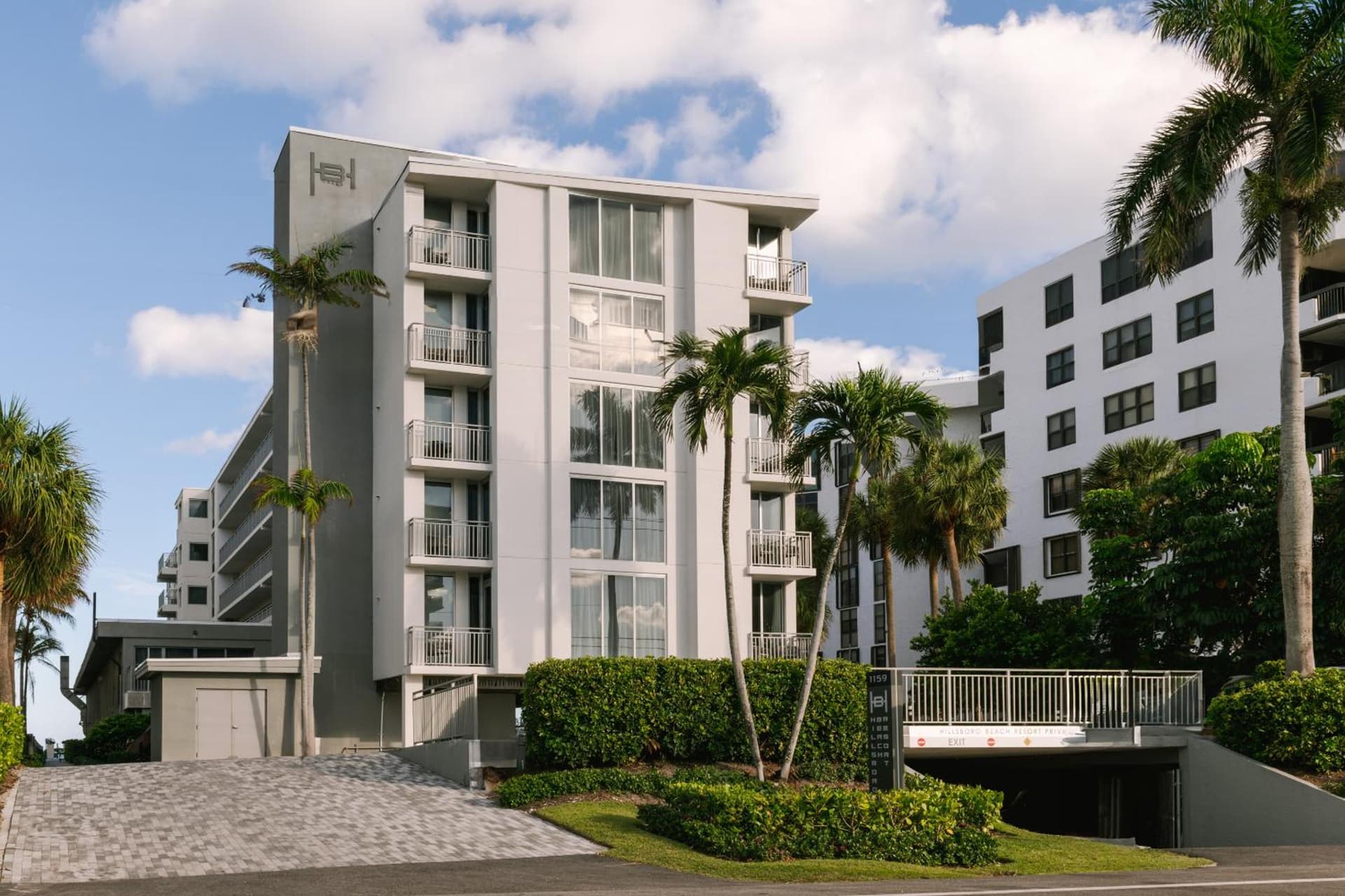 Hillsboro Beach Resort By Kasa gallery photo in Deerfield Beach, FL — image 9