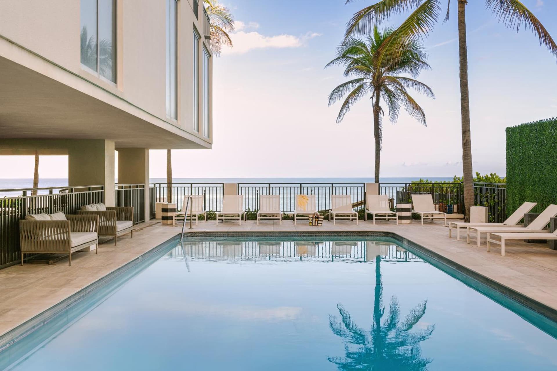 Hillsboro Beach Resort By Kasa gallery photo in Deerfield Beach, FL — image 22