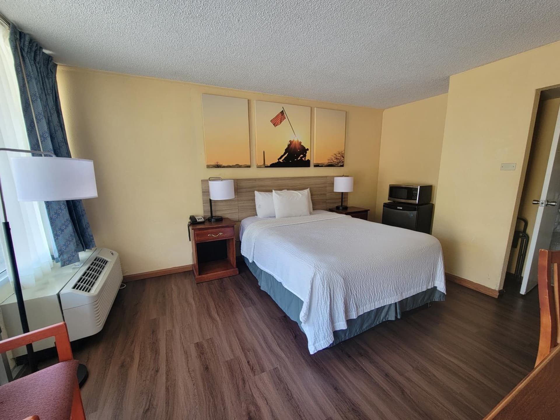Days Inn by Wyndham Alexandria South gallery photo in Alexandria, VA — image 7