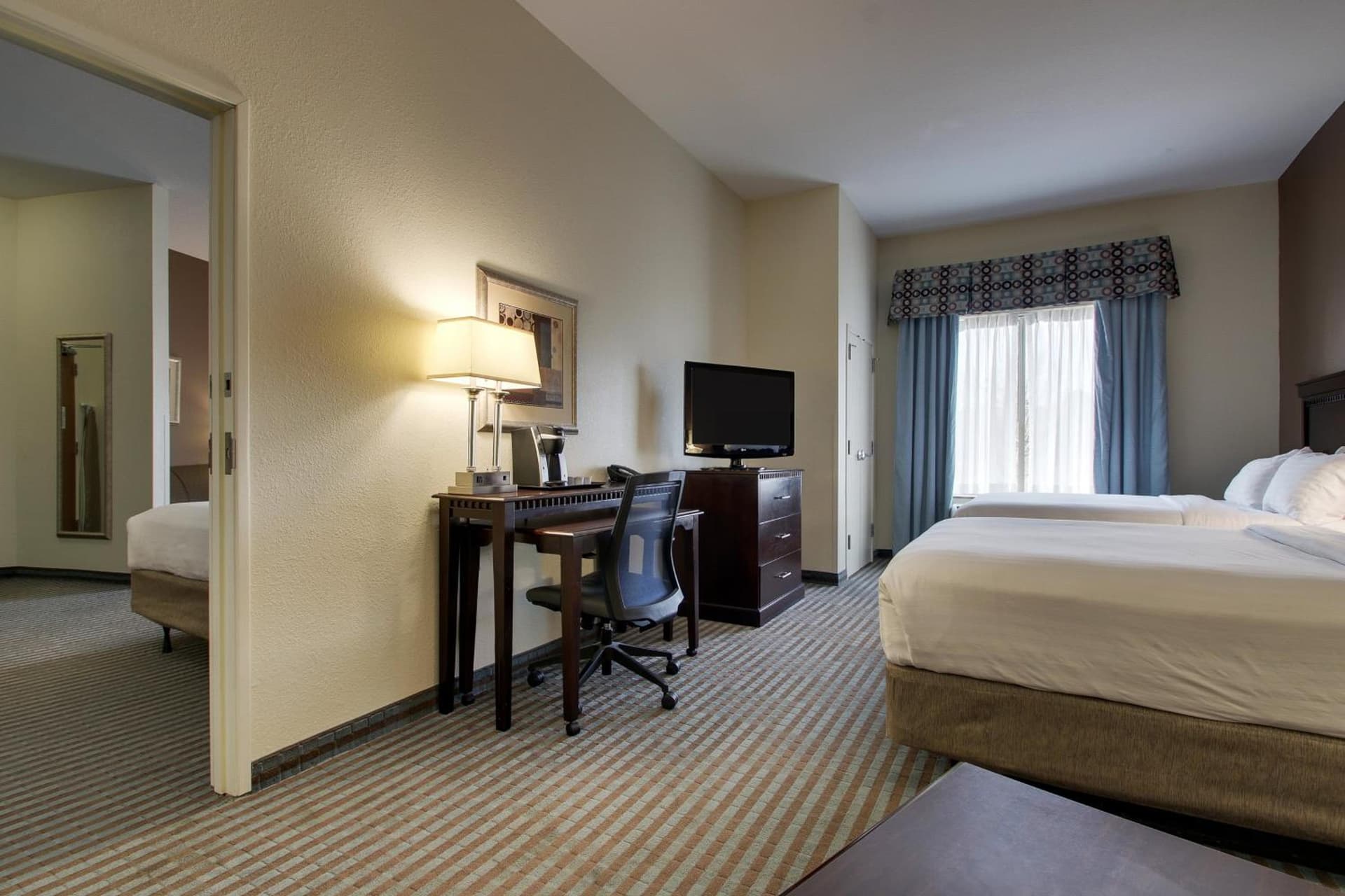 Holiday Inn Express Leland - Wilmington Area by IHG gallery photo in Leland, NC — image 11