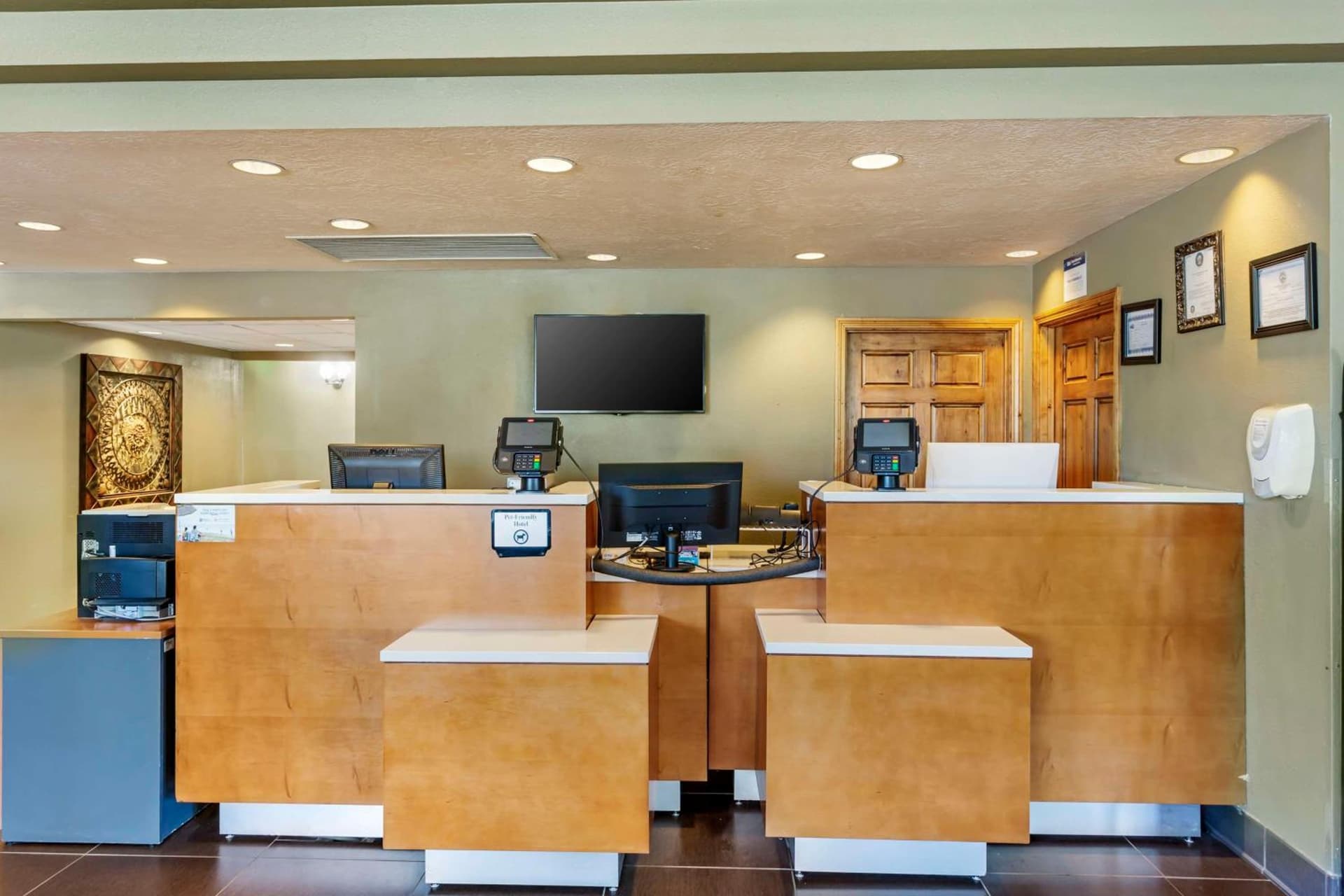 Best Western Elko Inn property views in Elko, NV — gallery photo 3