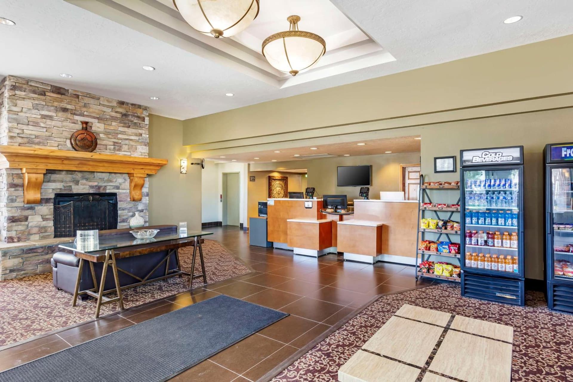 Best Western Elko Inn interior in Elko, NV — gallery photo 2