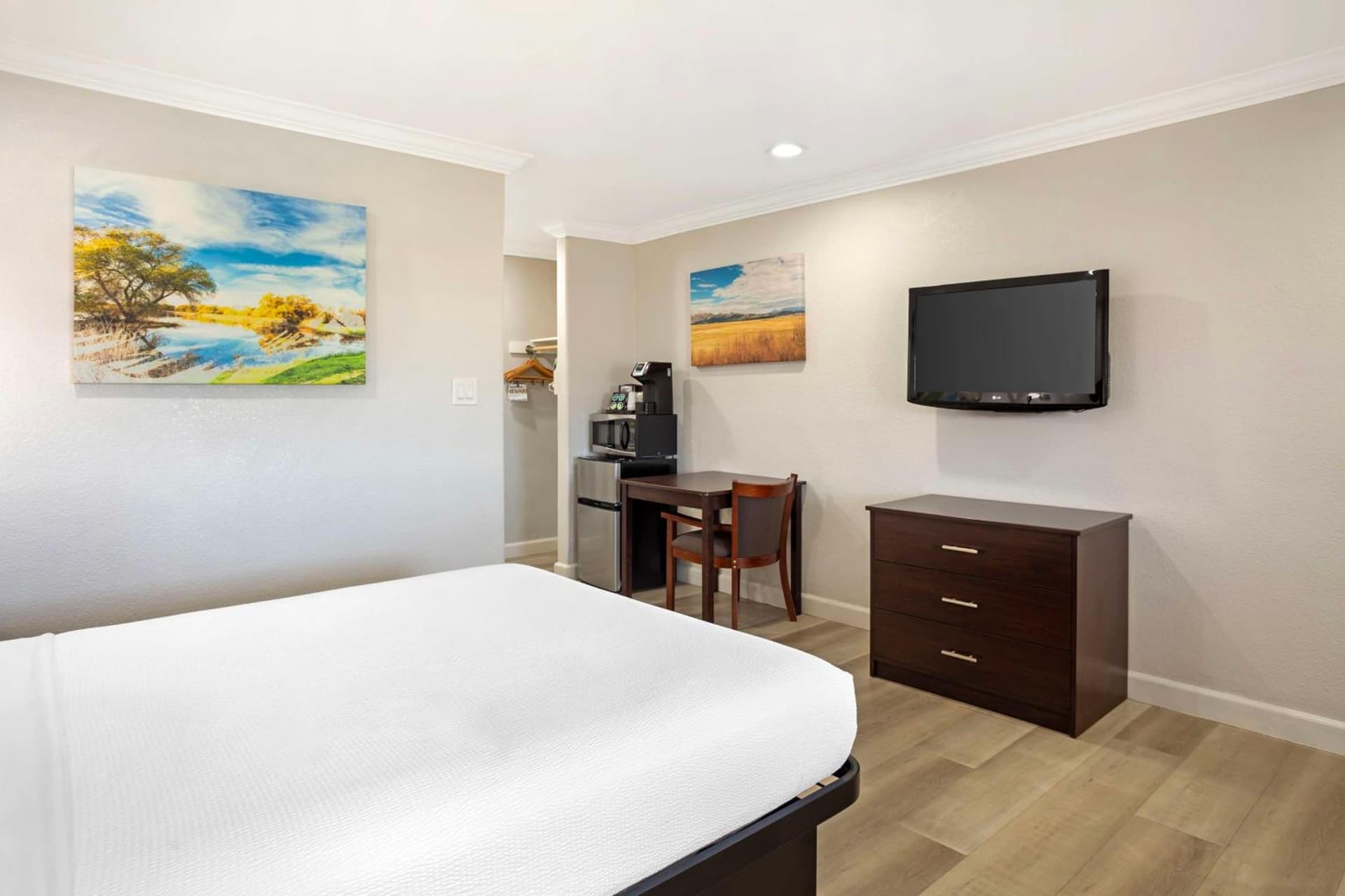 Best Western Inn gallery photo in Merced, CA — image 17