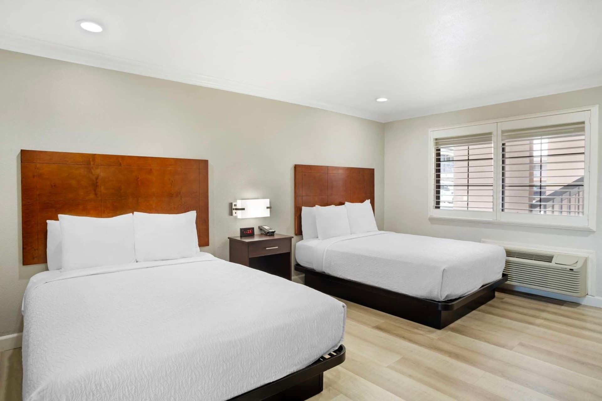 Best Western Inn gallery photo in Merced, CA — image 10