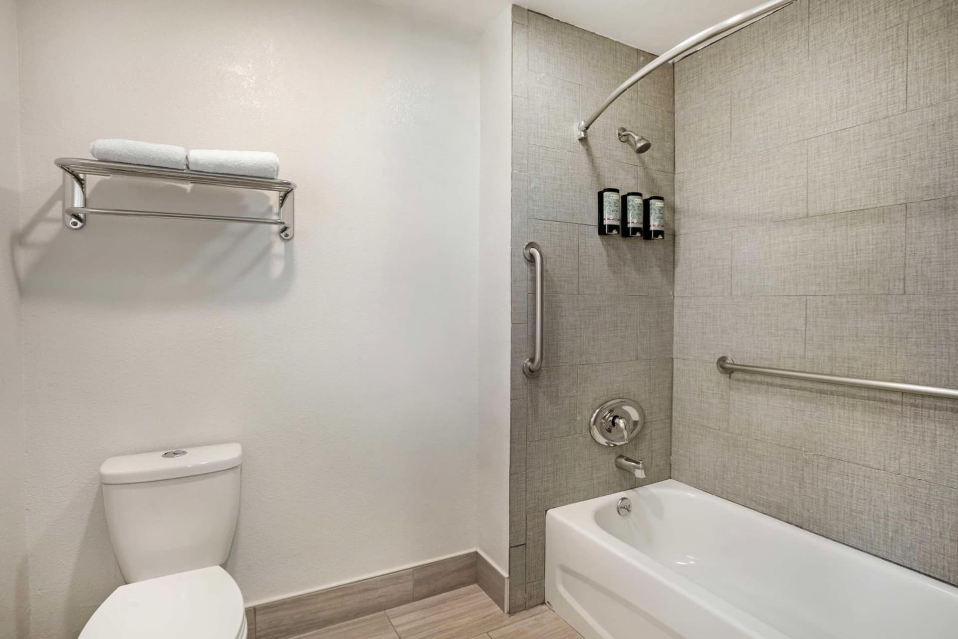 Best Western Inn gallery photo in Merced, CA — image 4