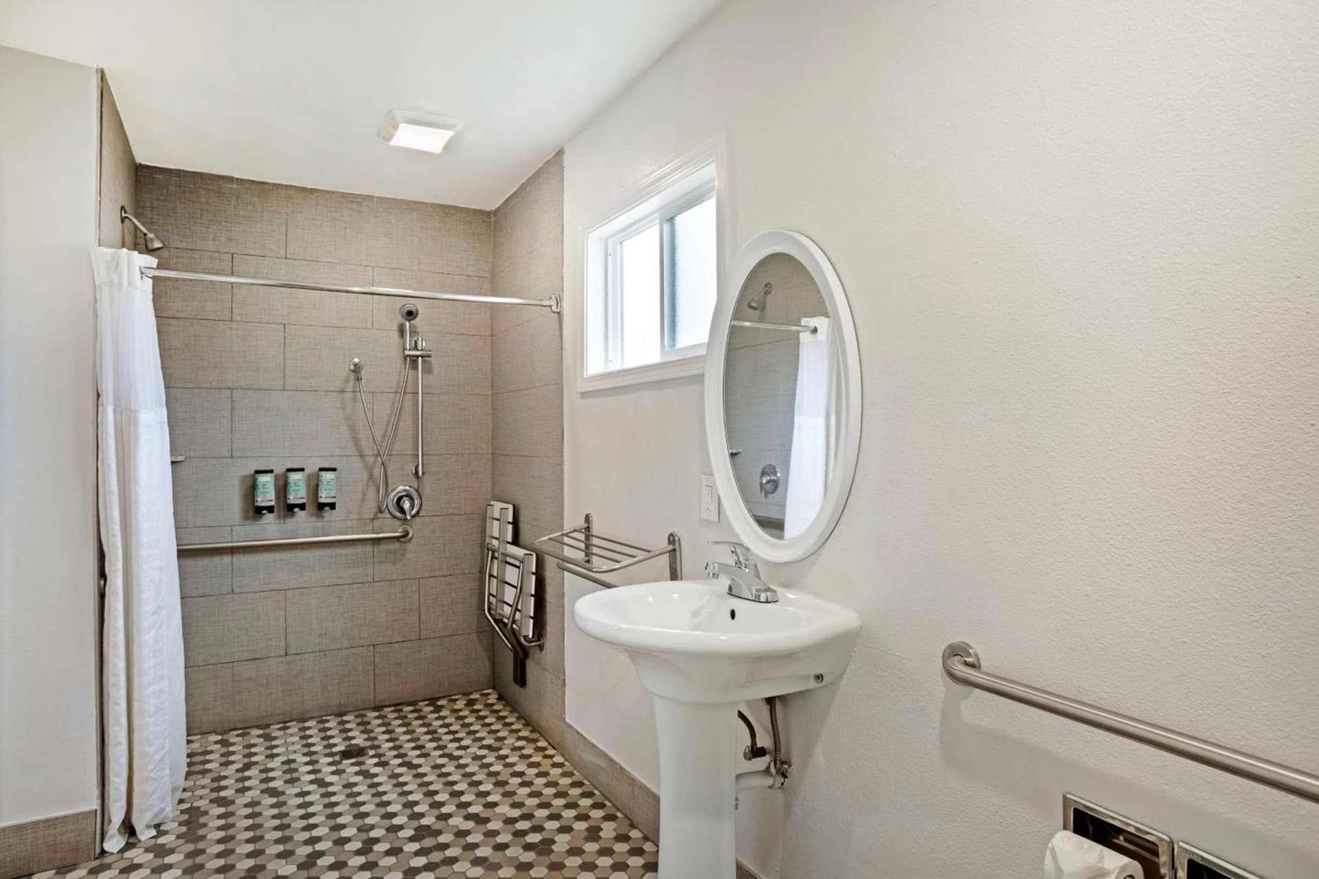 Best Western Inn gallery photo in Merced, CA — image 12