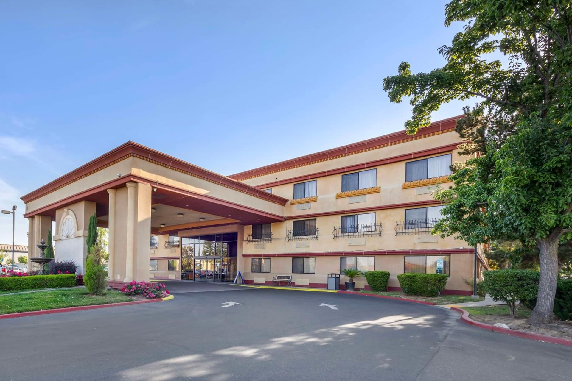 Best Western Plus Orchid Hotel & Suites gallery photo in Roseville, CA — image 60