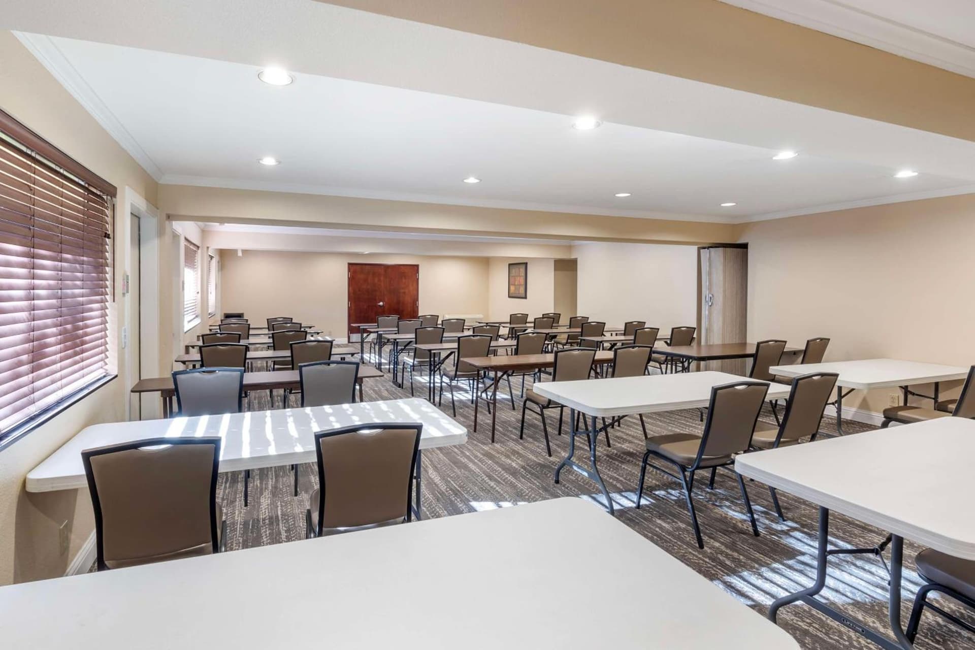 Best Western Plus Orchid Hotel & Suites gallery photo in Roseville, CA — image 5