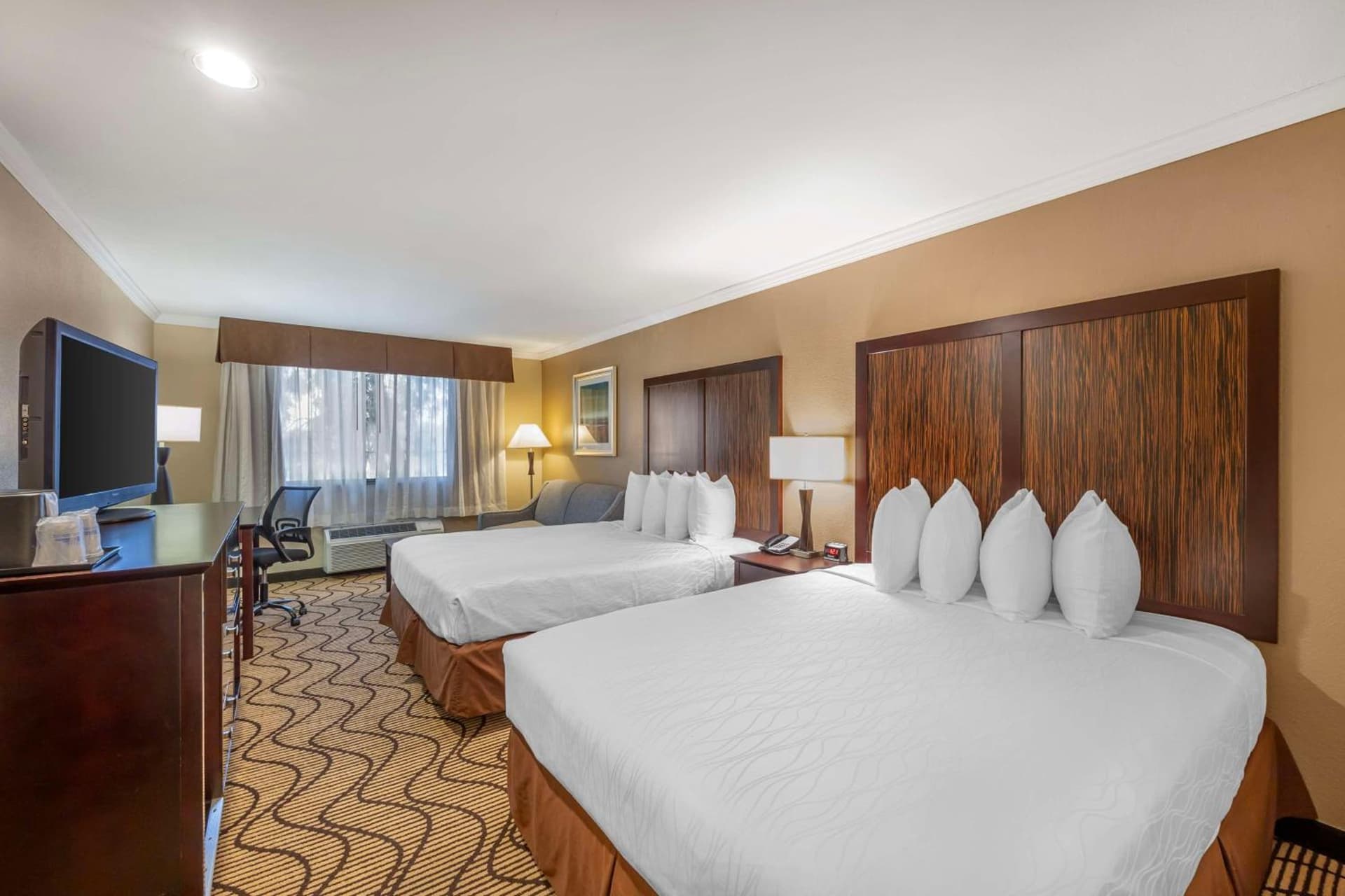 Best Western Plus Orchid Hotel & Suites gallery photo in Roseville, CA — image 7