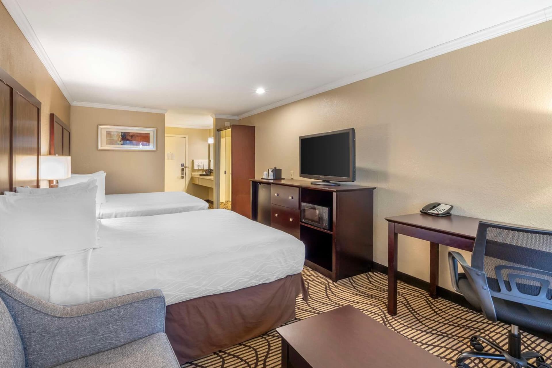 Best Western Plus Orchid Hotel & Suites gallery photo in Roseville, CA — image 17