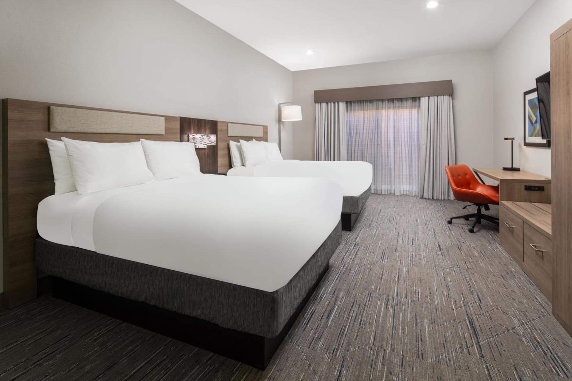 Holiday Inn Express Hotel & Suites Ventura Harbor by IHG gallery photo in Ventura, CA — image 5
