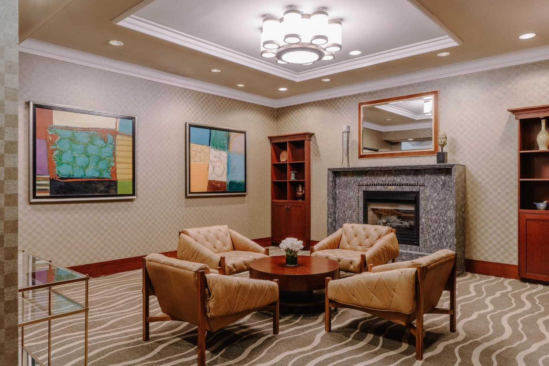 Club Quarters Hotel Wacker at Michigan, Chicago gallery photo in Chicago, IL — image 10