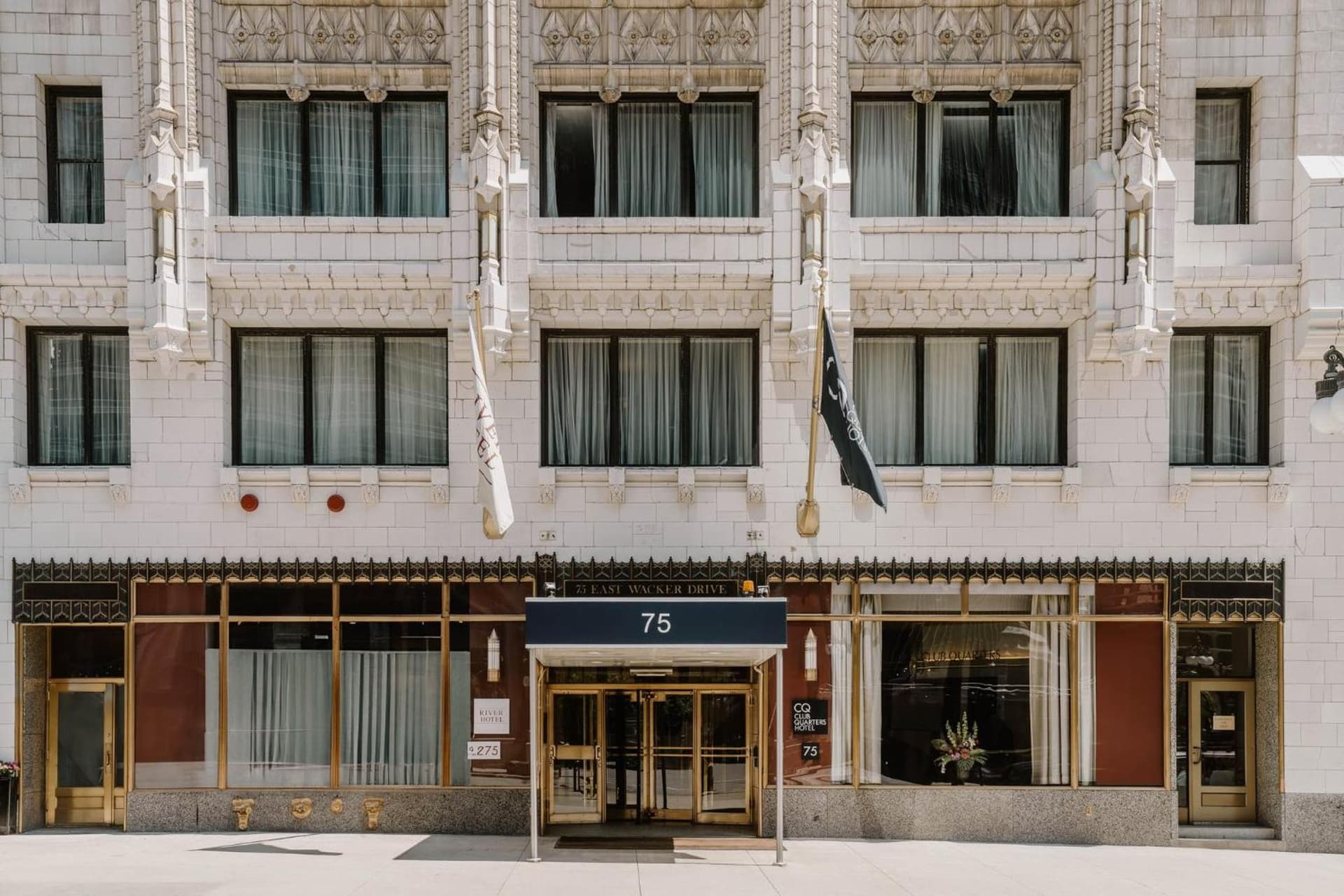 Club Quarters Hotel Wacker at Michigan, Chicago gallery photo in Chicago, IL — image 28