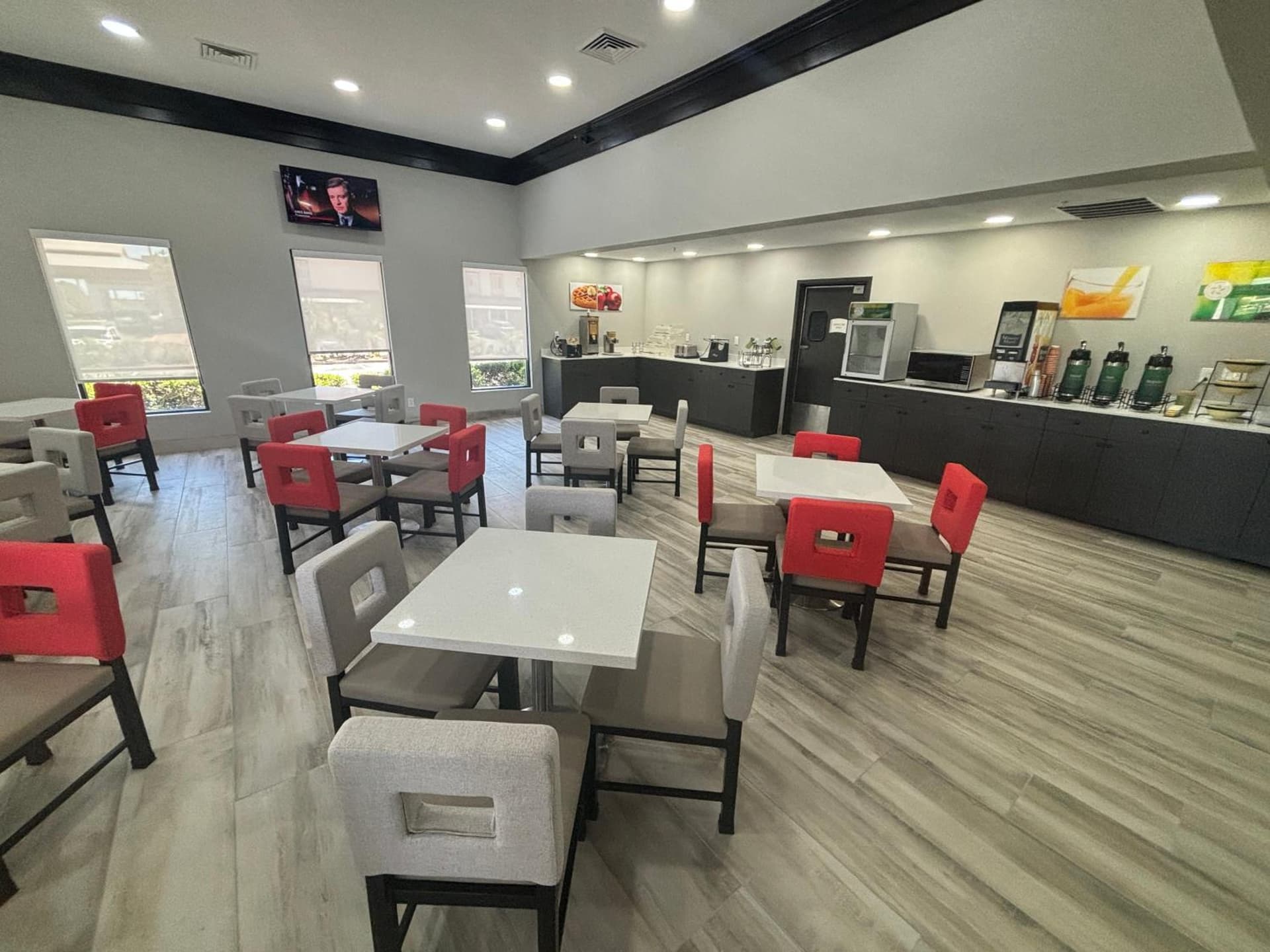 Quality Inn & Suites at Airport Blvd I-65 gallery photo in Mobile, AL — image 49