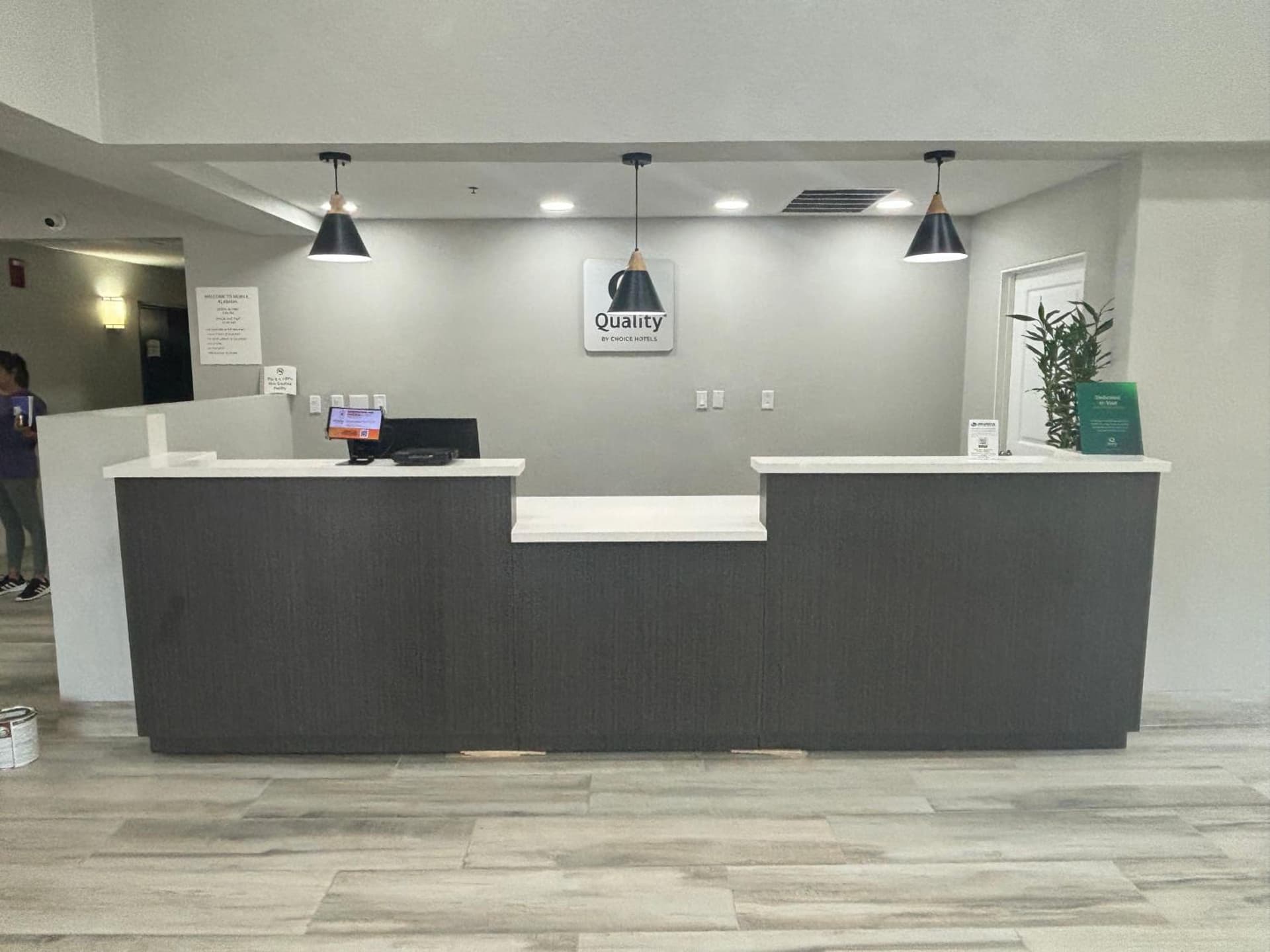 Quality Inn & Suites at Airport Blvd I-65 gallery photo in Mobile, AL — image 24